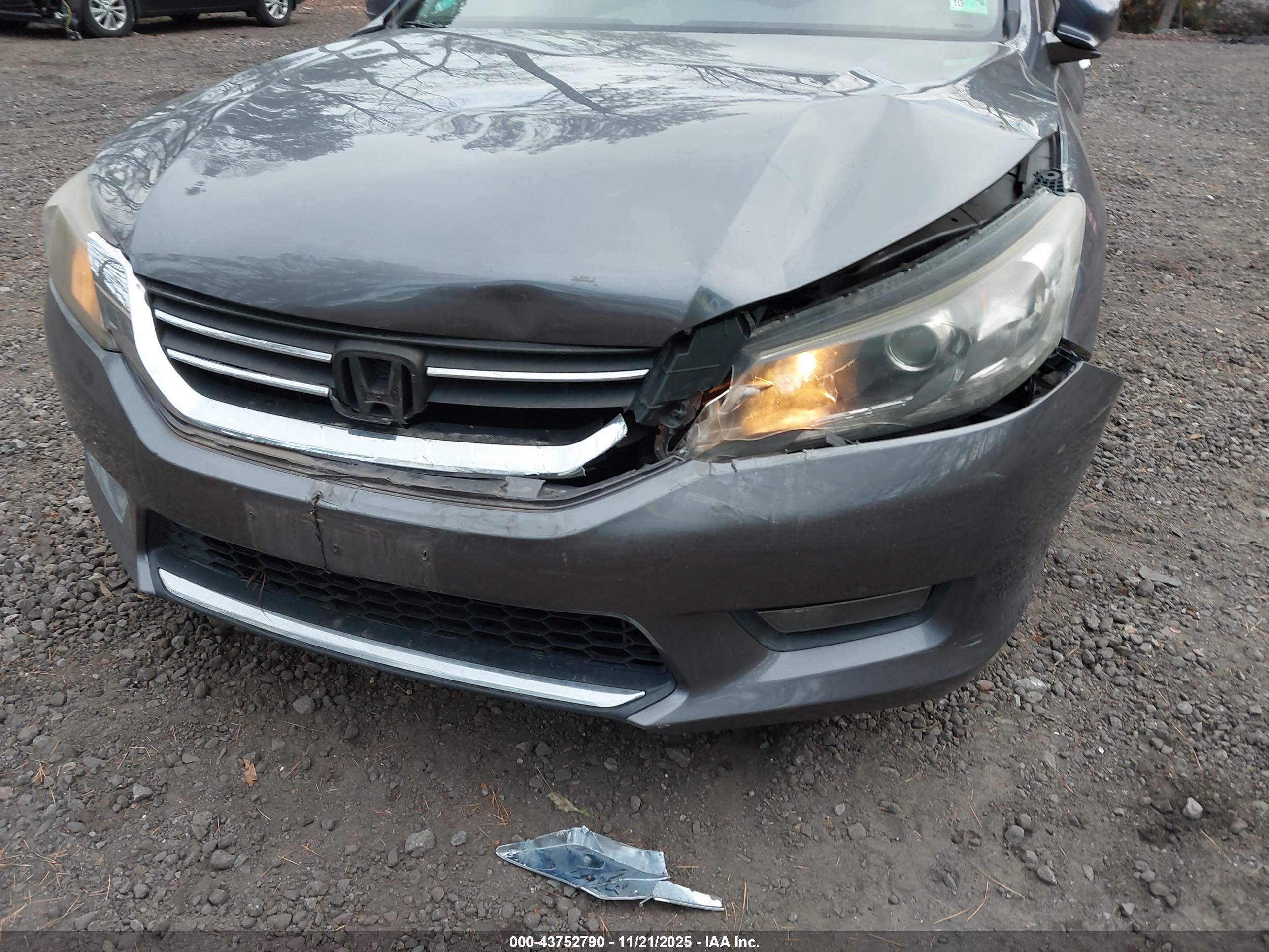 HONDA ACCORD image 6