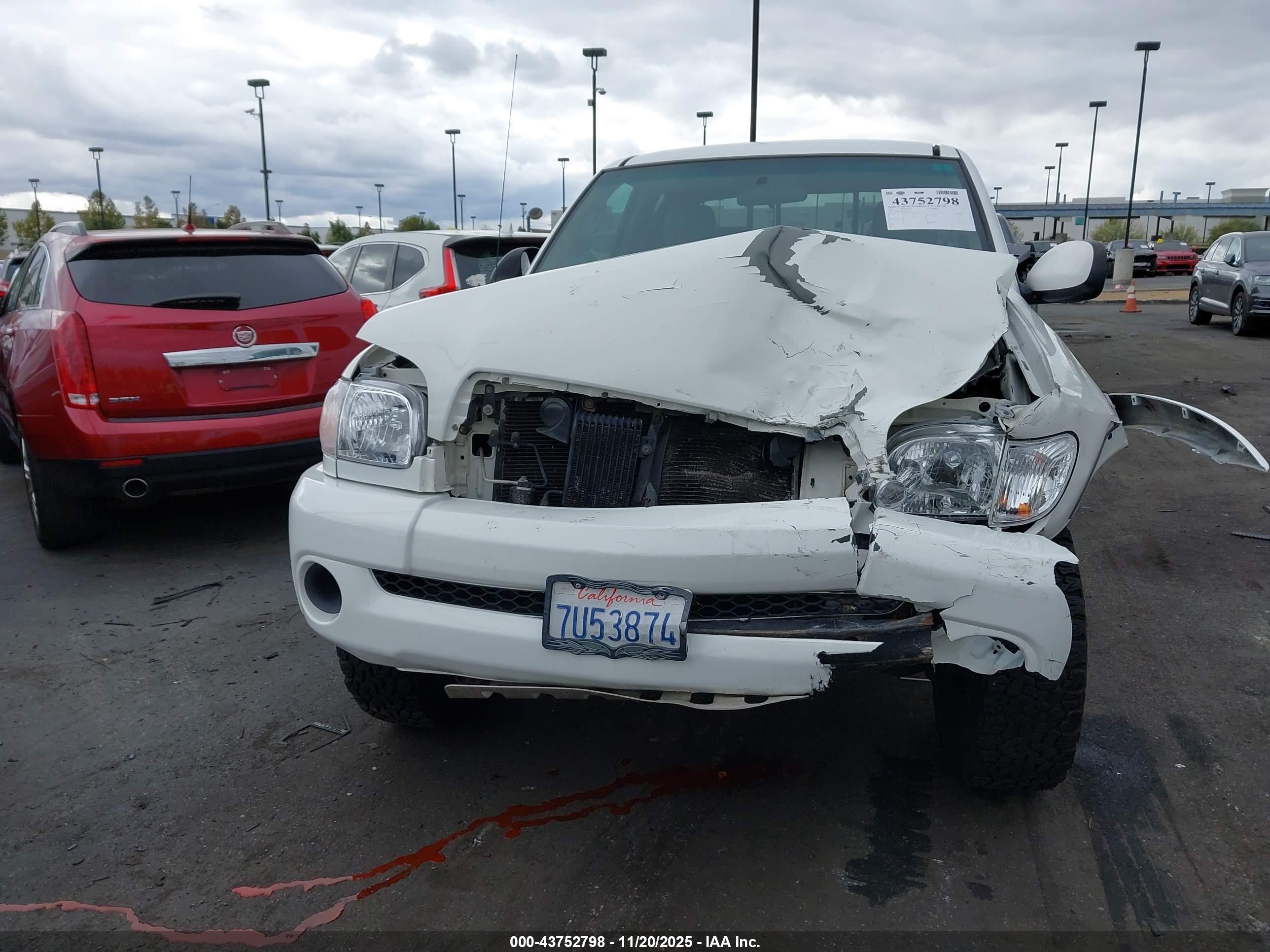 TOYOTA TUNDRA image 6