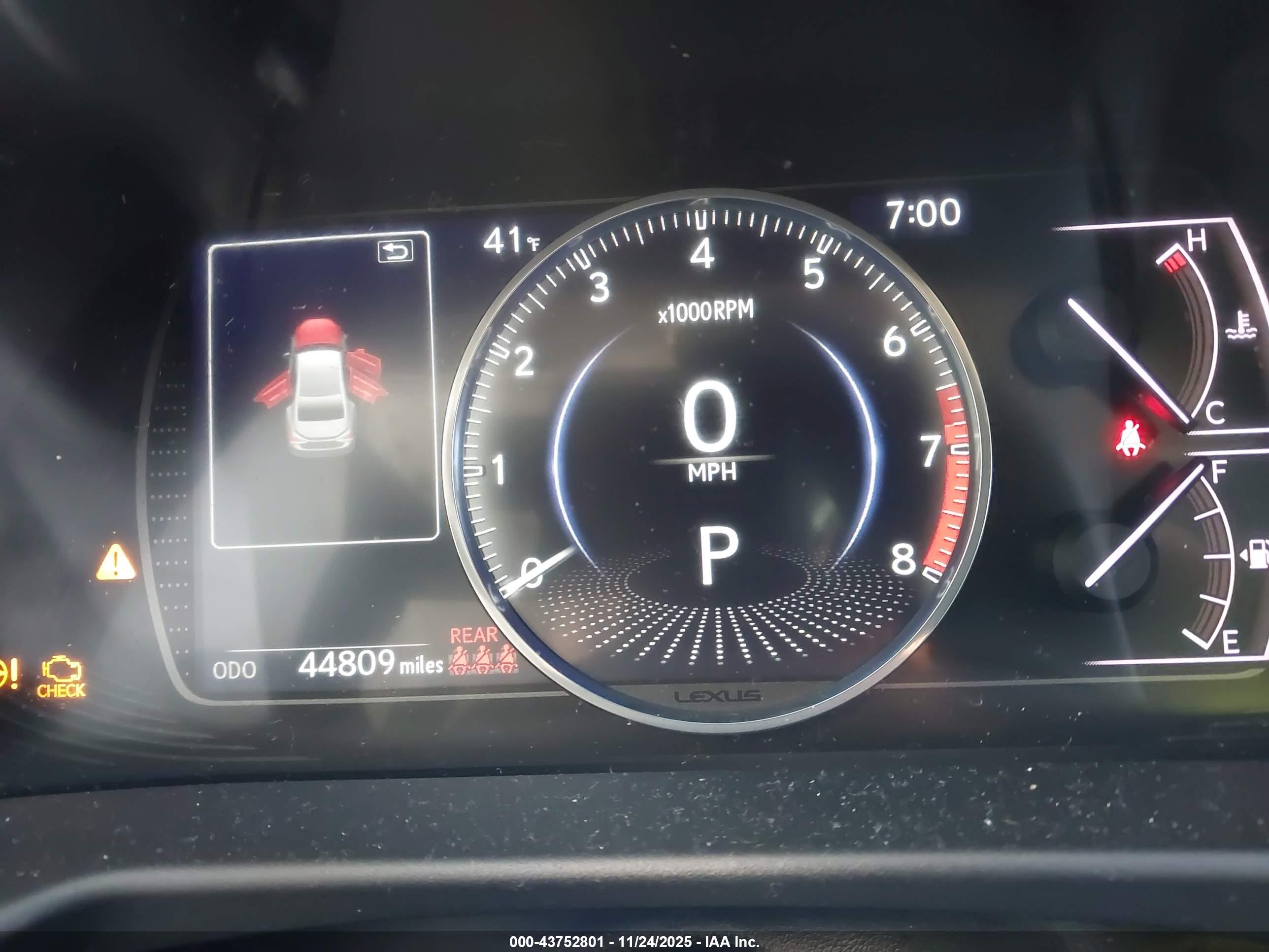 LEXUS ES image 7