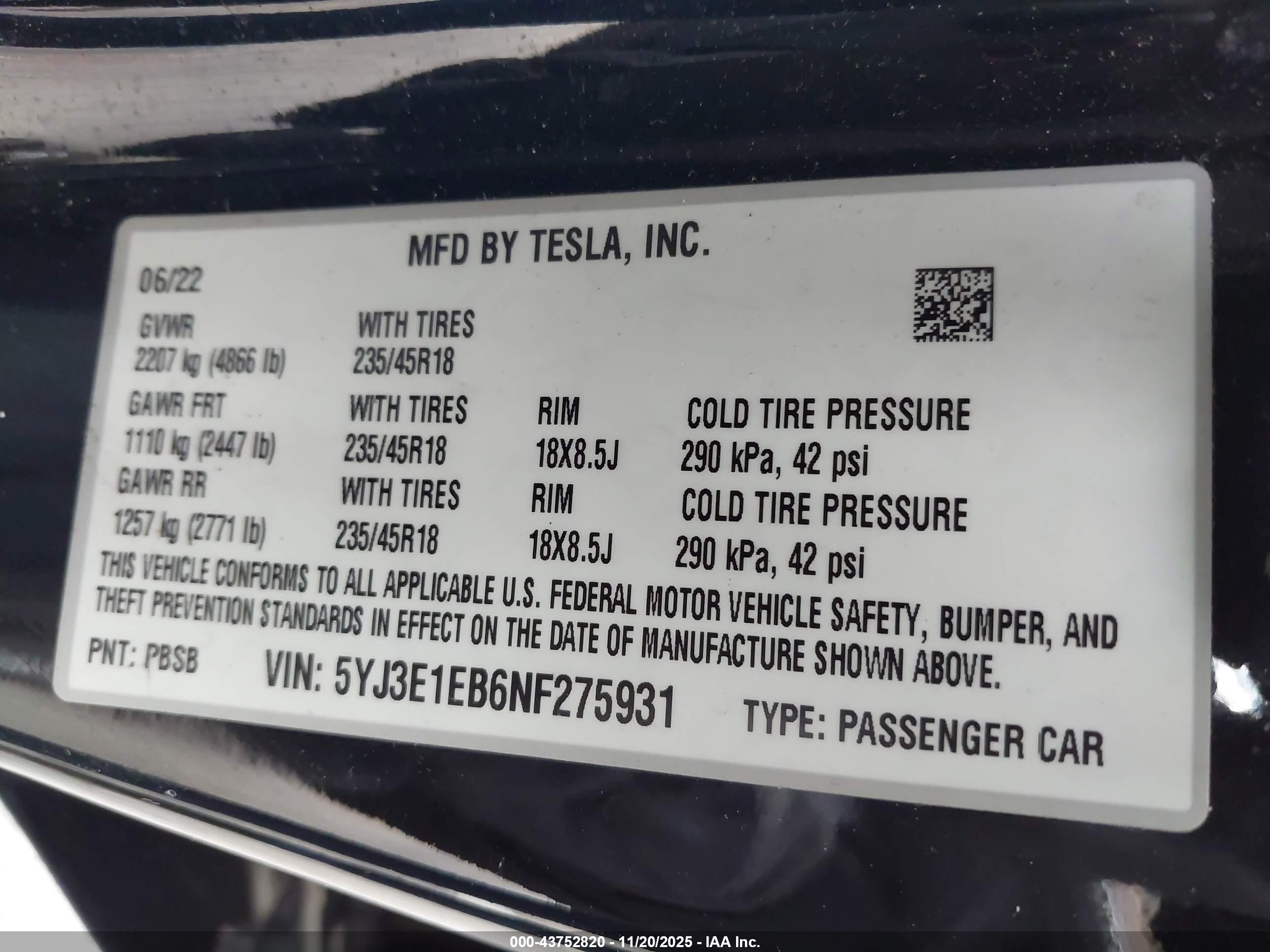 TESLA MODEL image 9