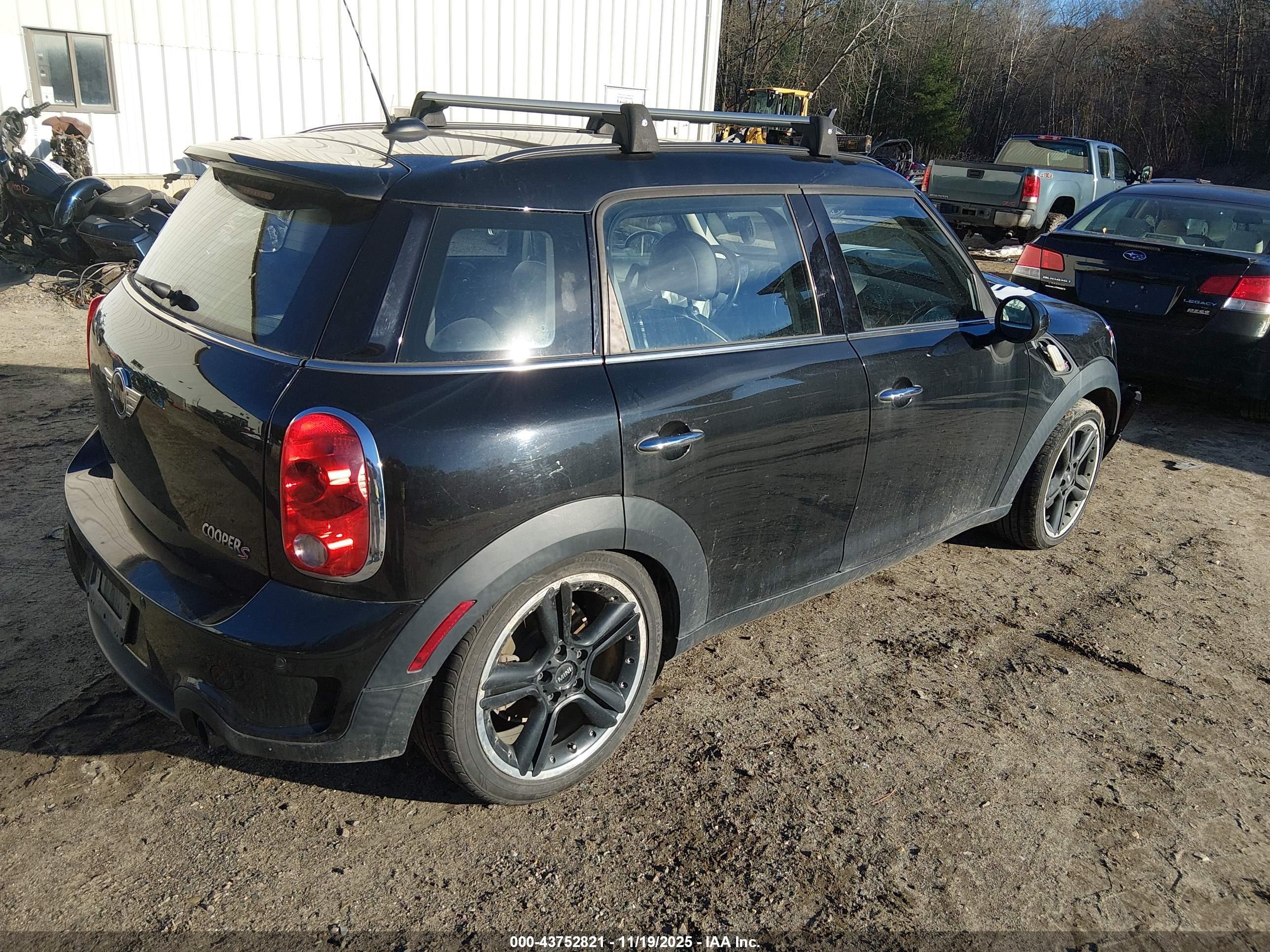 MINI COOPER image 4