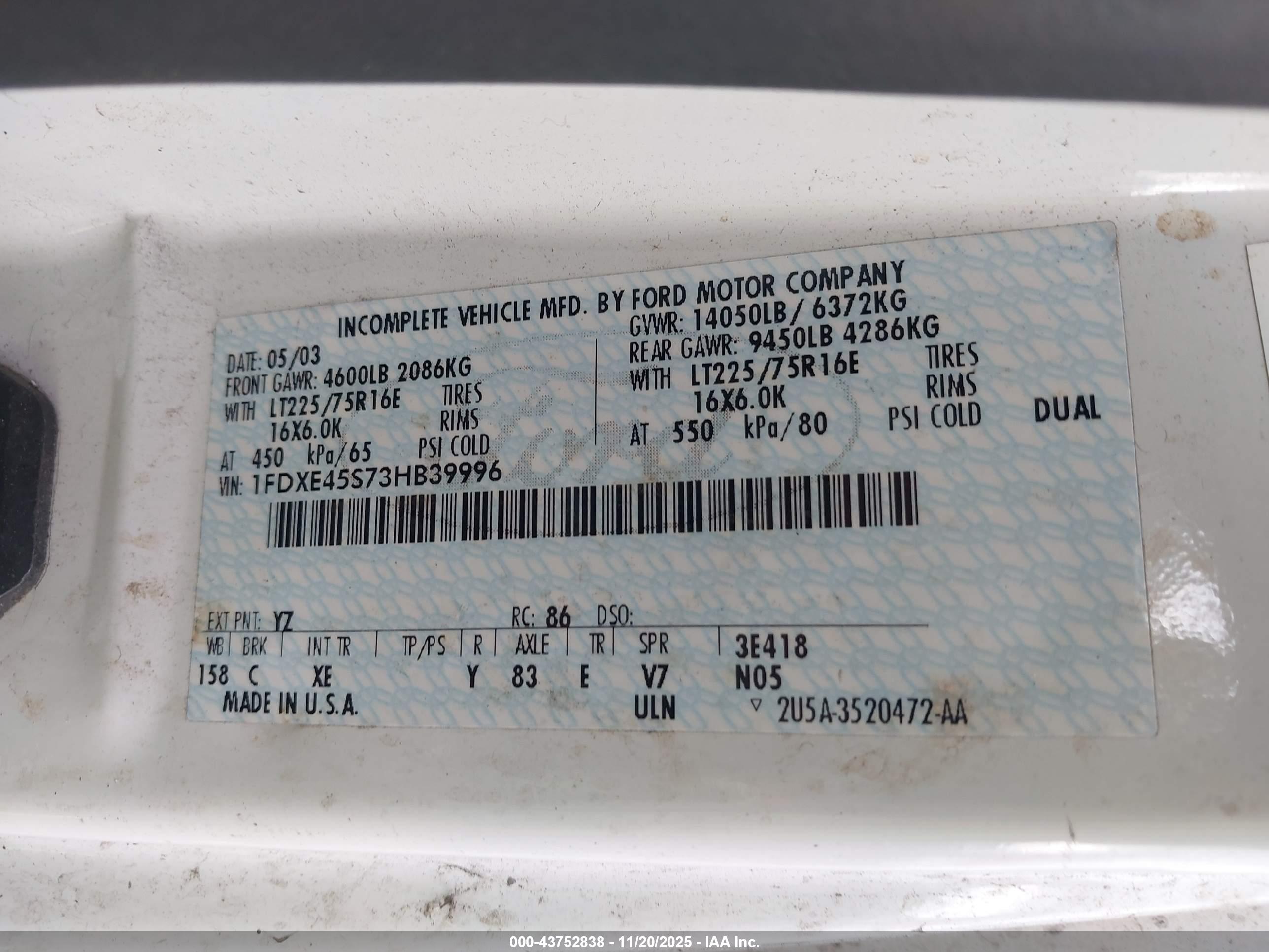 FORD E-450 image 9