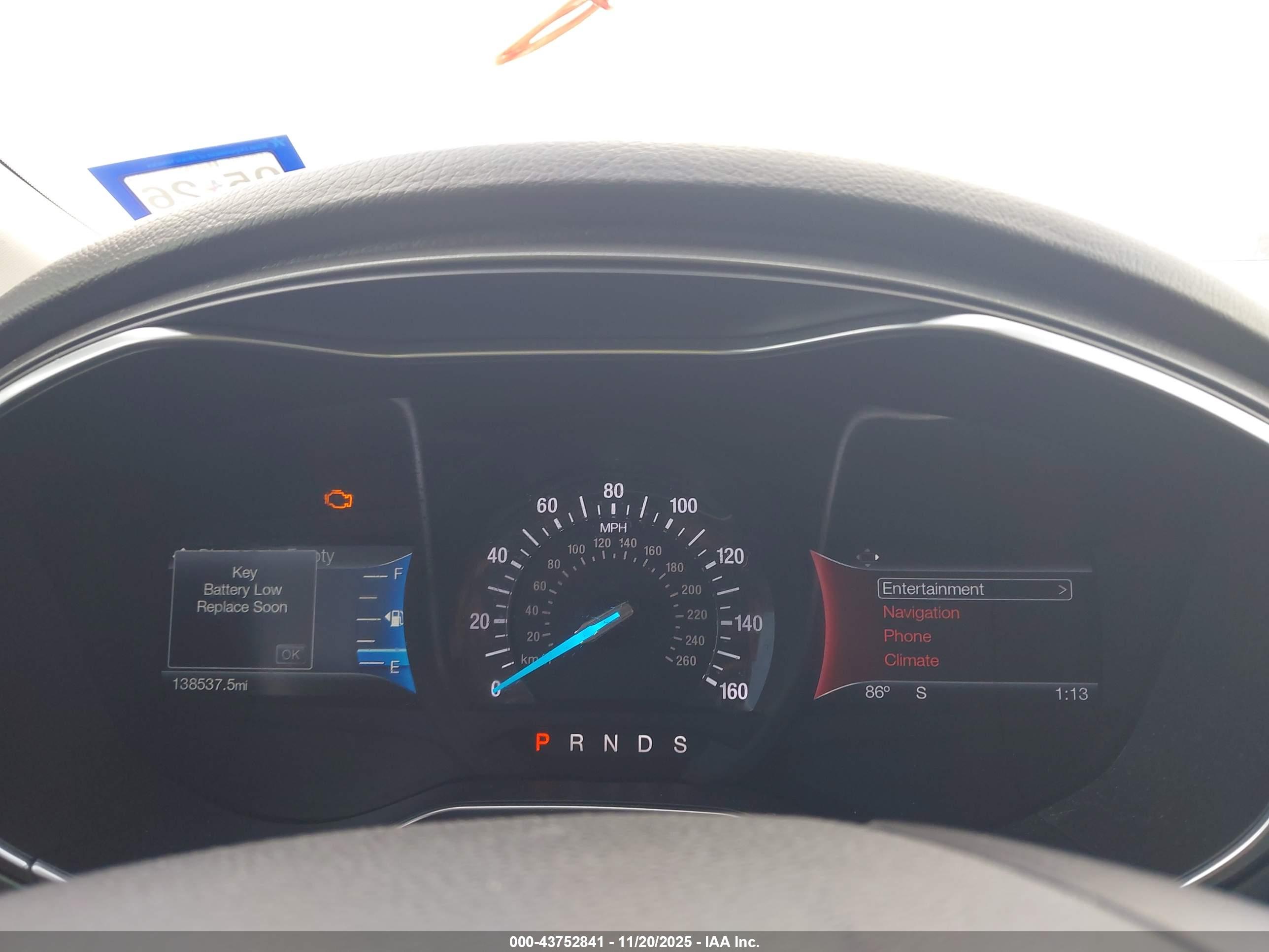 FORD FUSION image 7