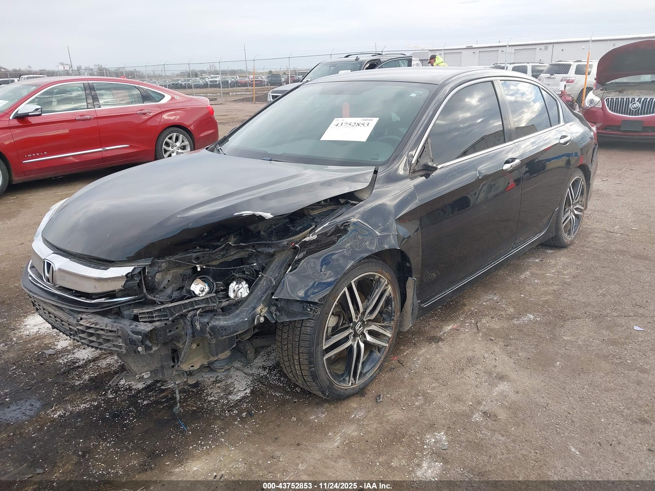 HONDA ACCORD image 2