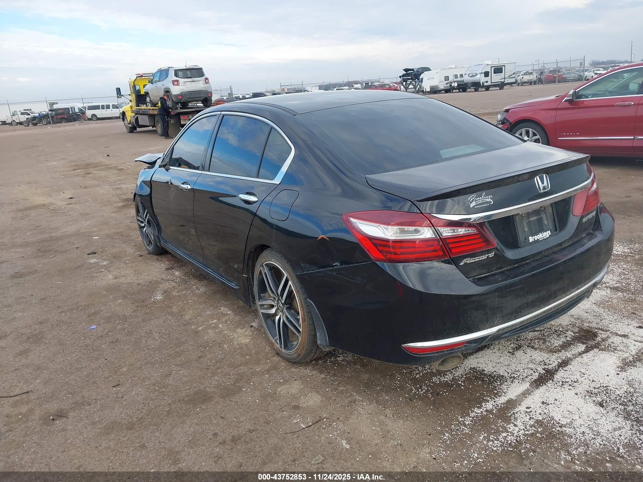 HONDA ACCORD image 3