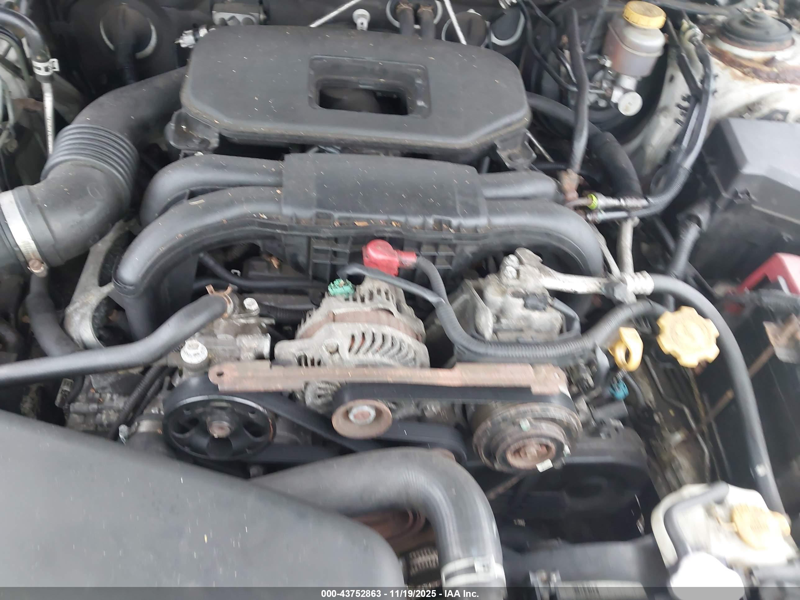 SUBARU OUTBACK image 10