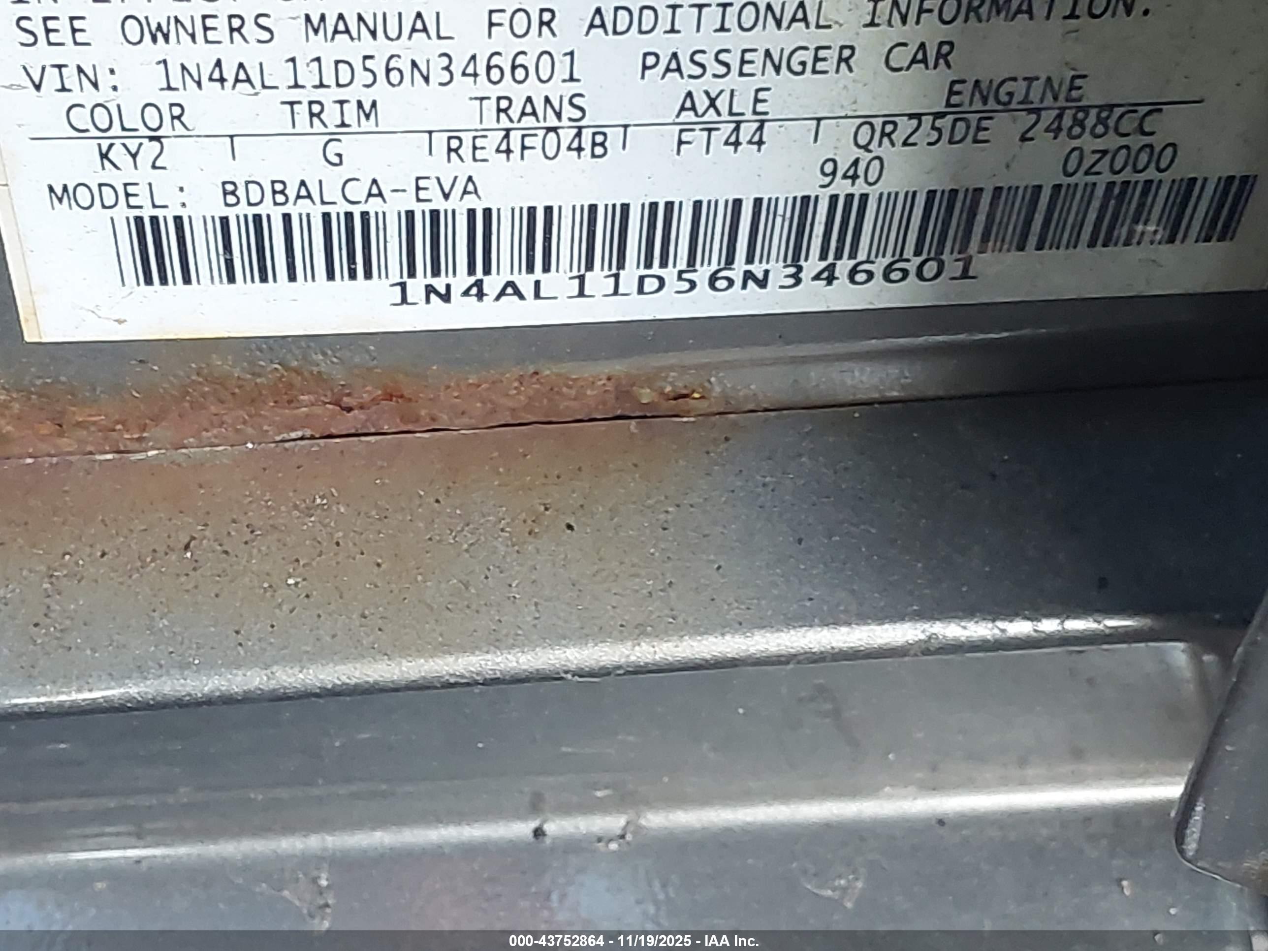 NISSAN ALTIMA image 9