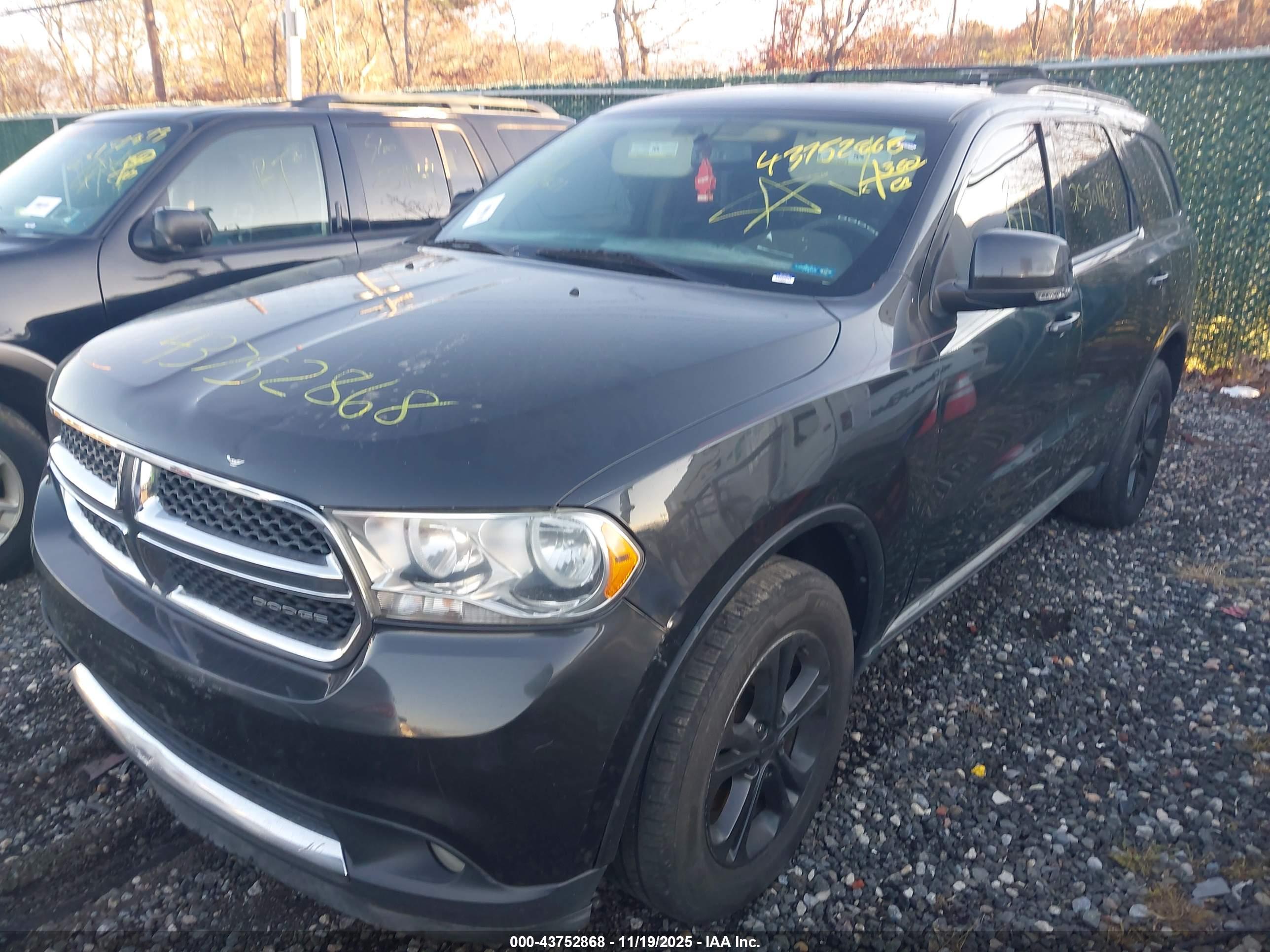 DODGE DURANGO image 2