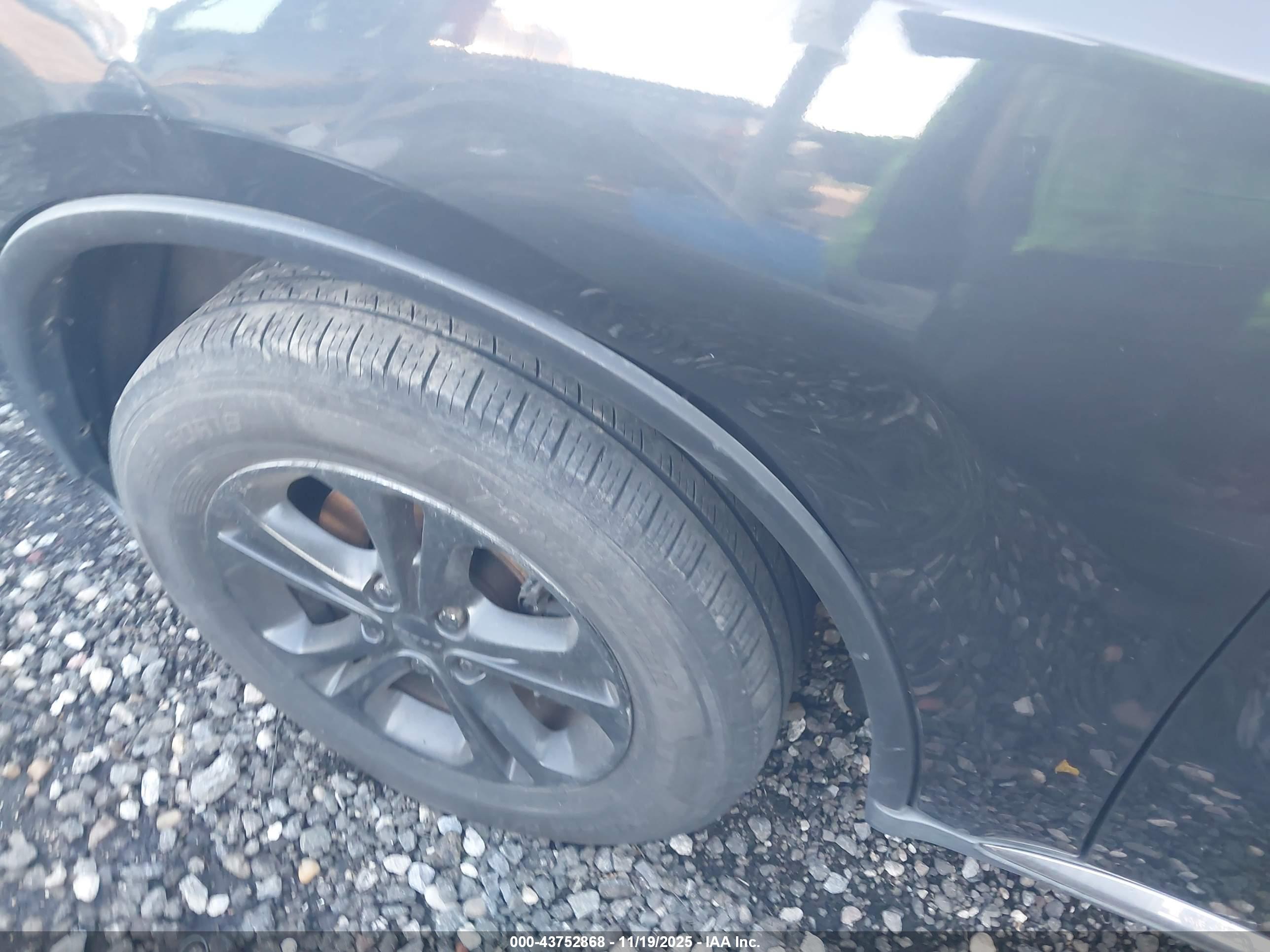 DODGE DURANGO image 6