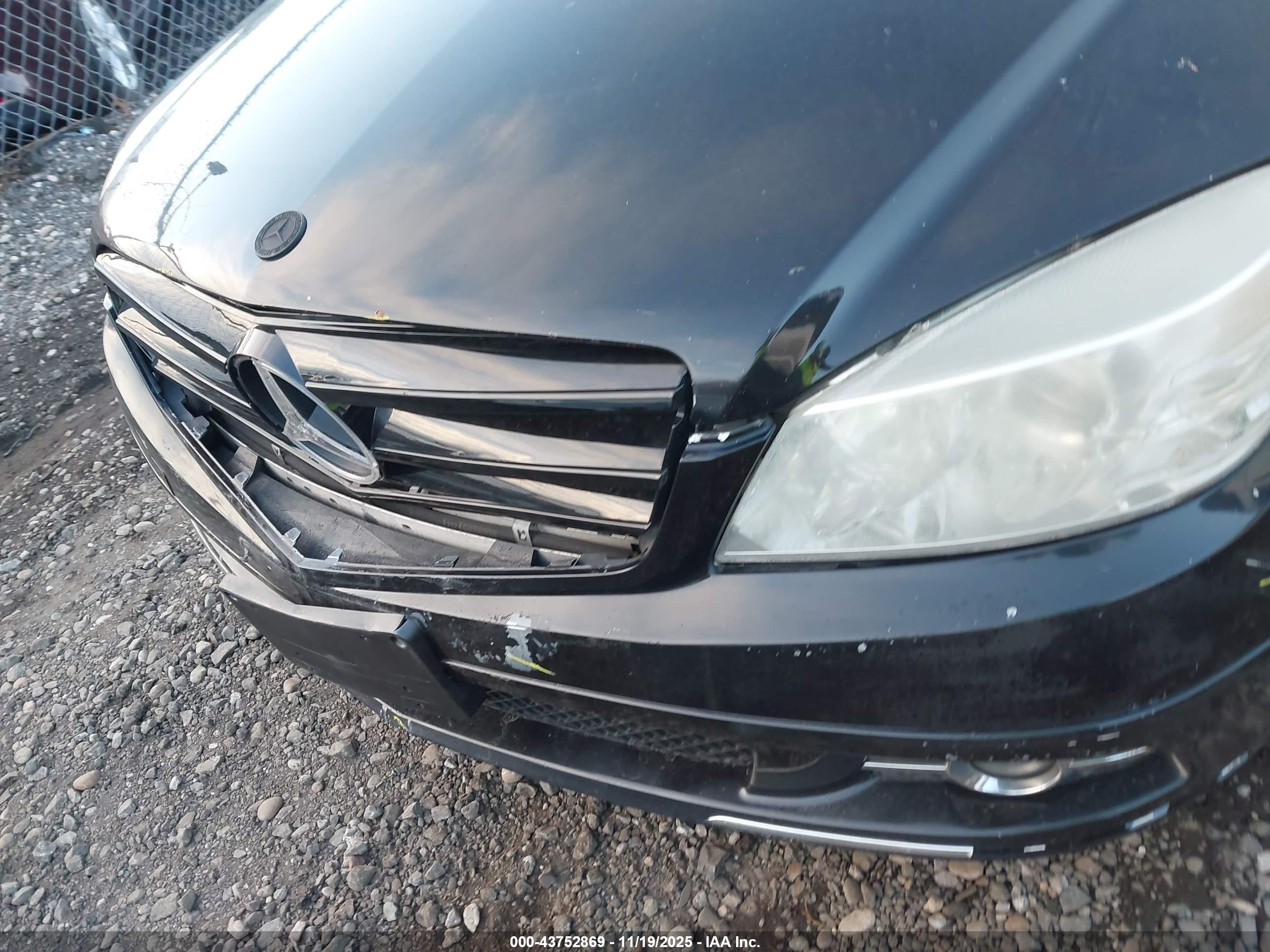 MERCEDES-BENZ C image 6