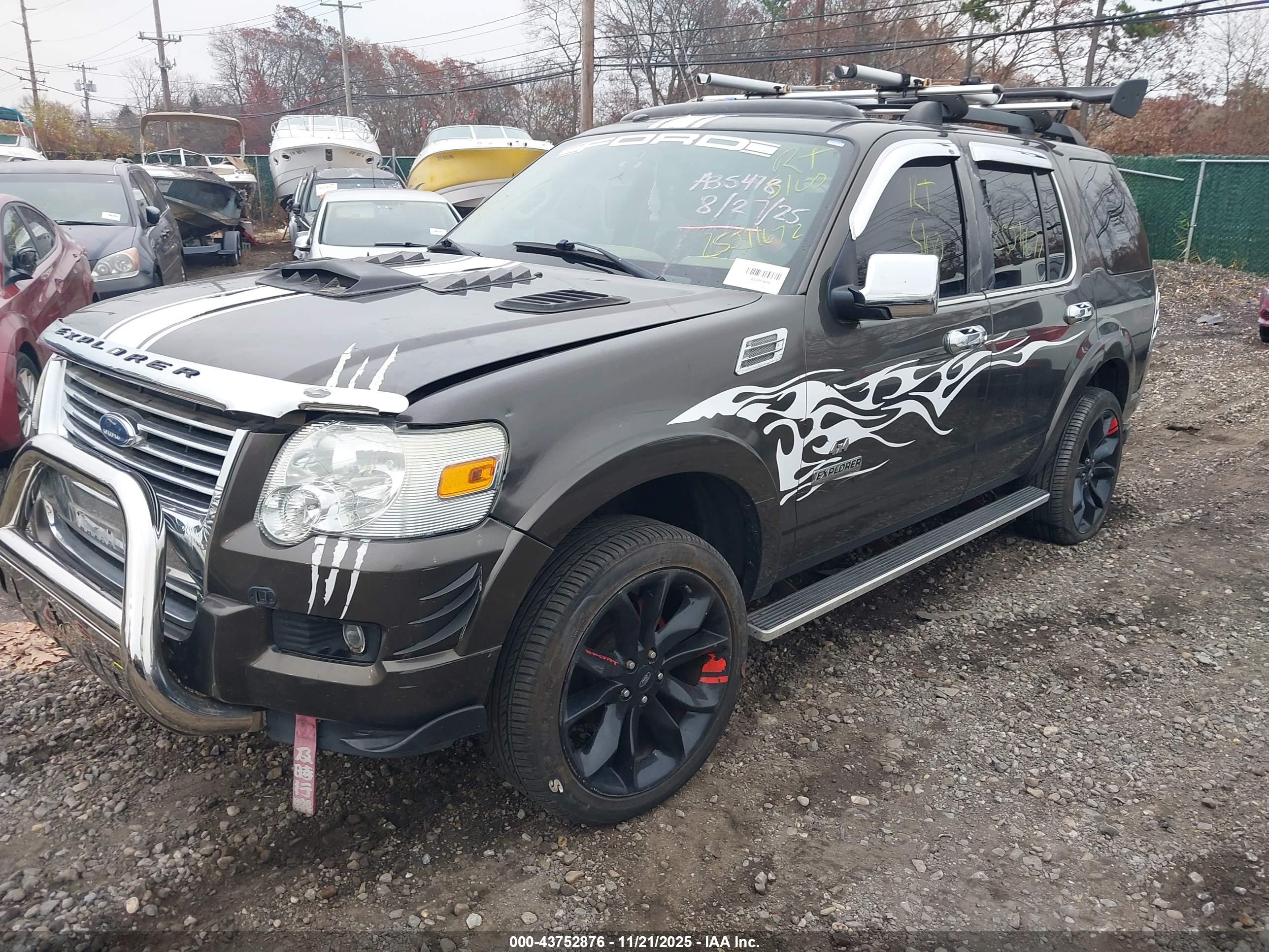 FORD EXPLORER image 2