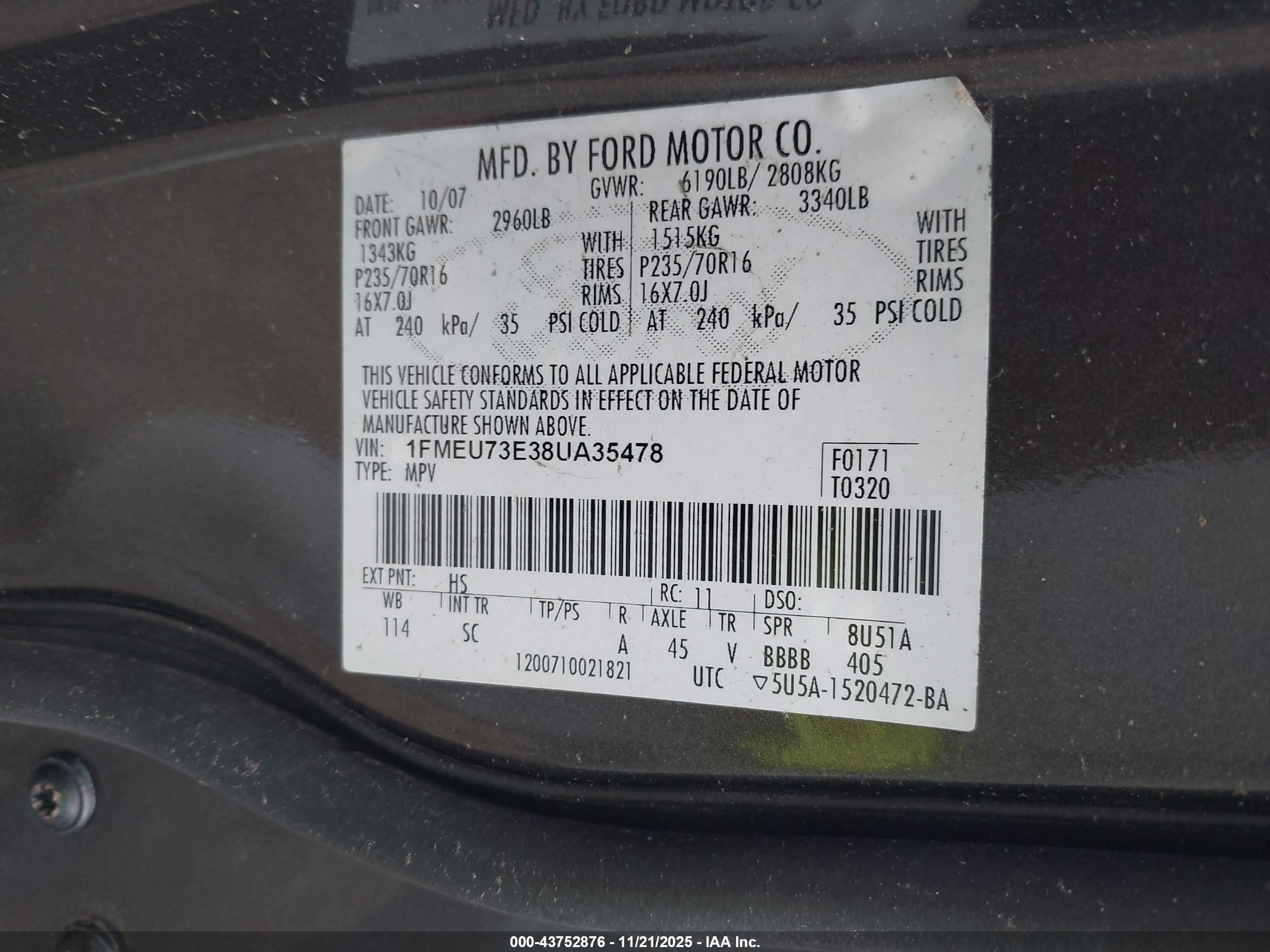 FORD EXPLORER image 9