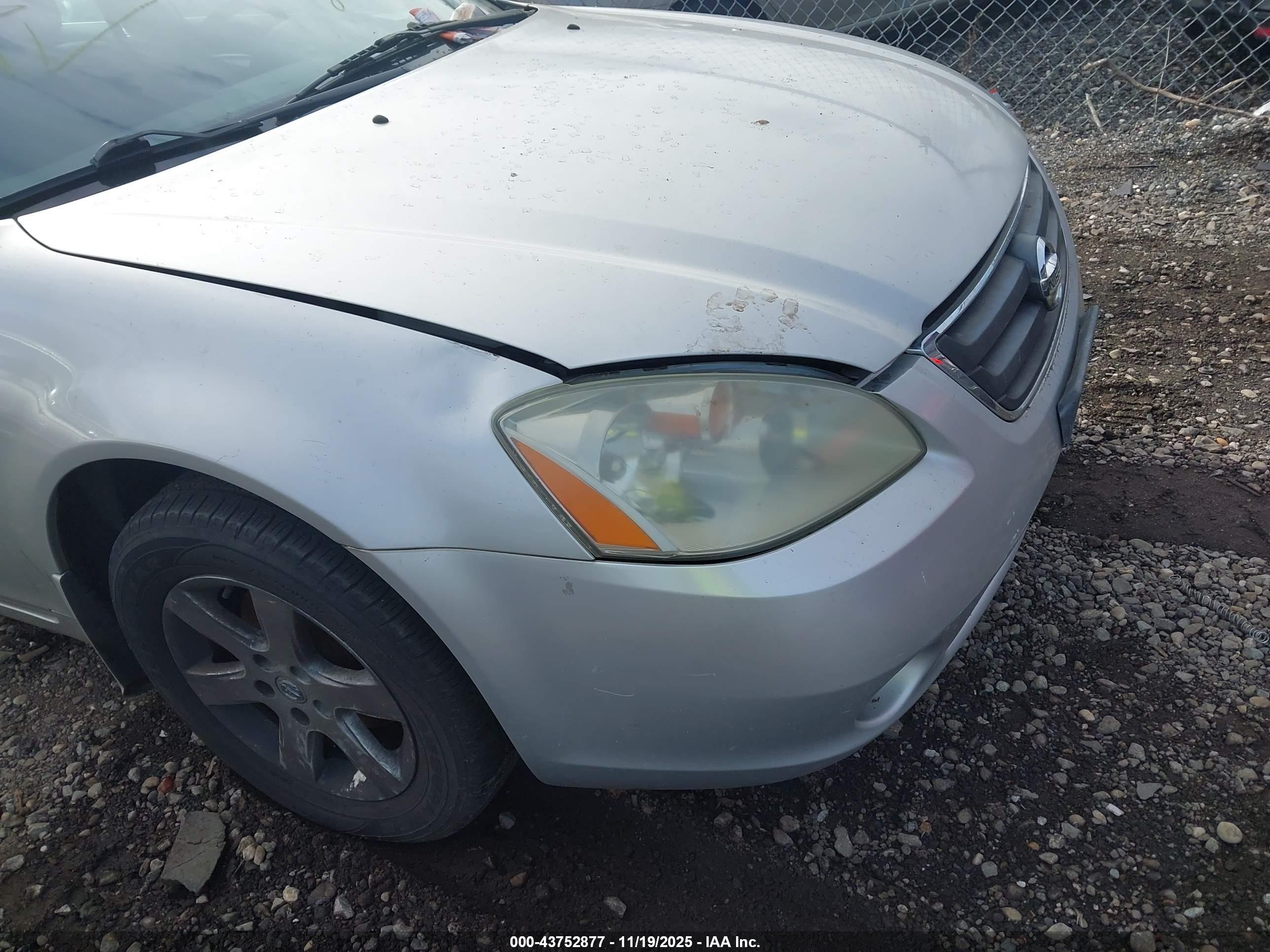 NISSAN ALTIMA image 6
