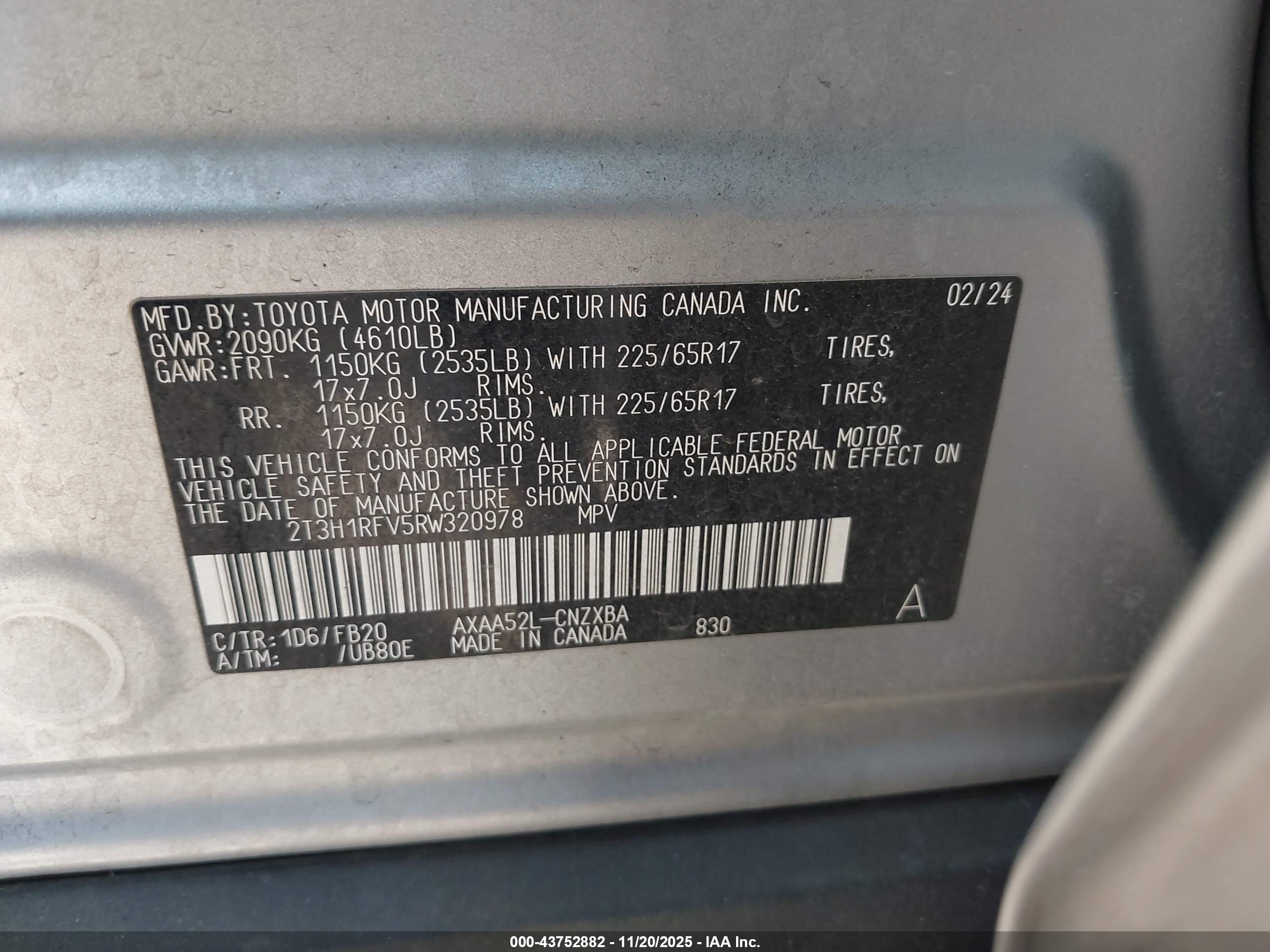 TOYOTA RAV4 image 9