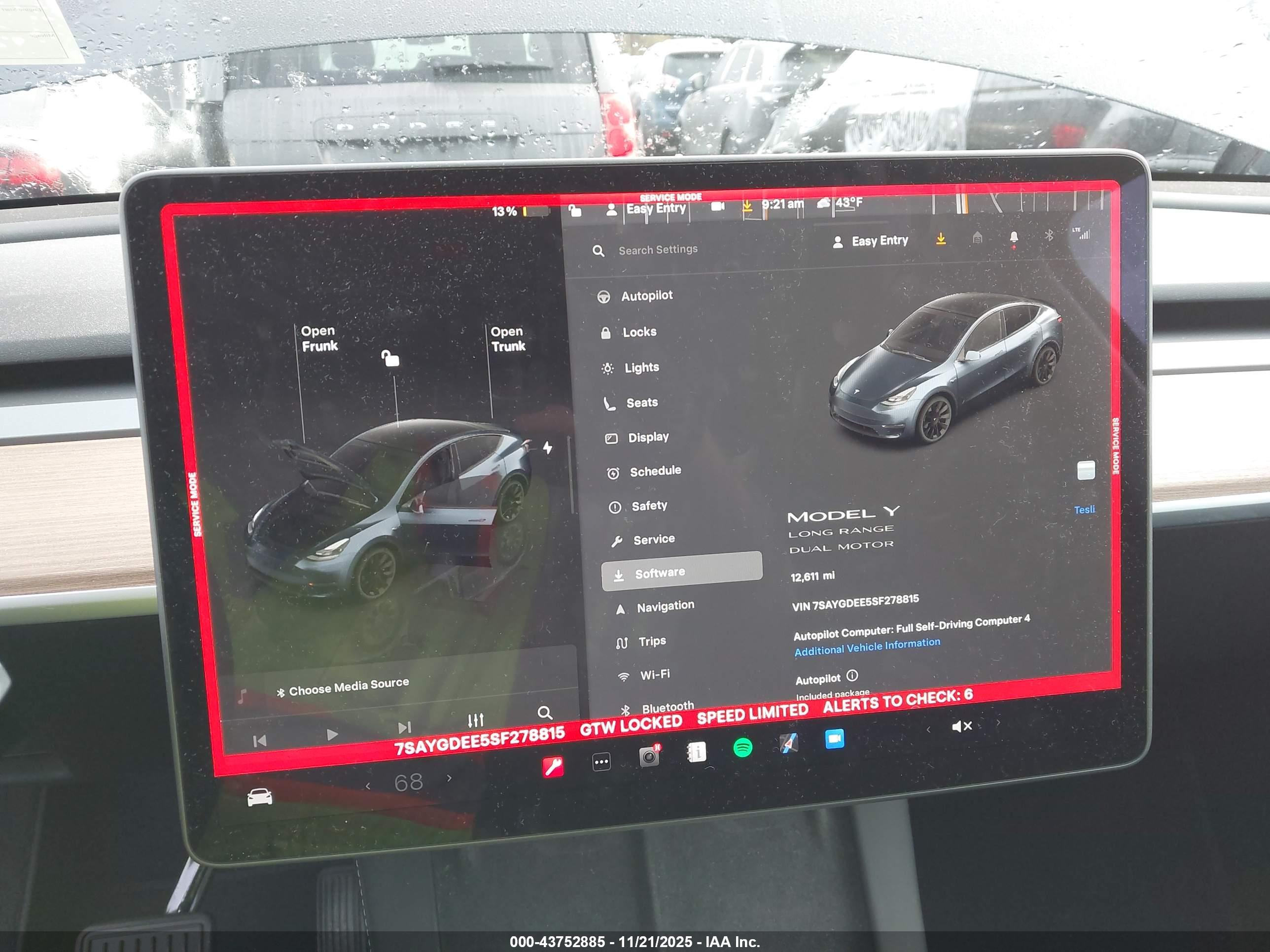 TESLA MODEL image 7