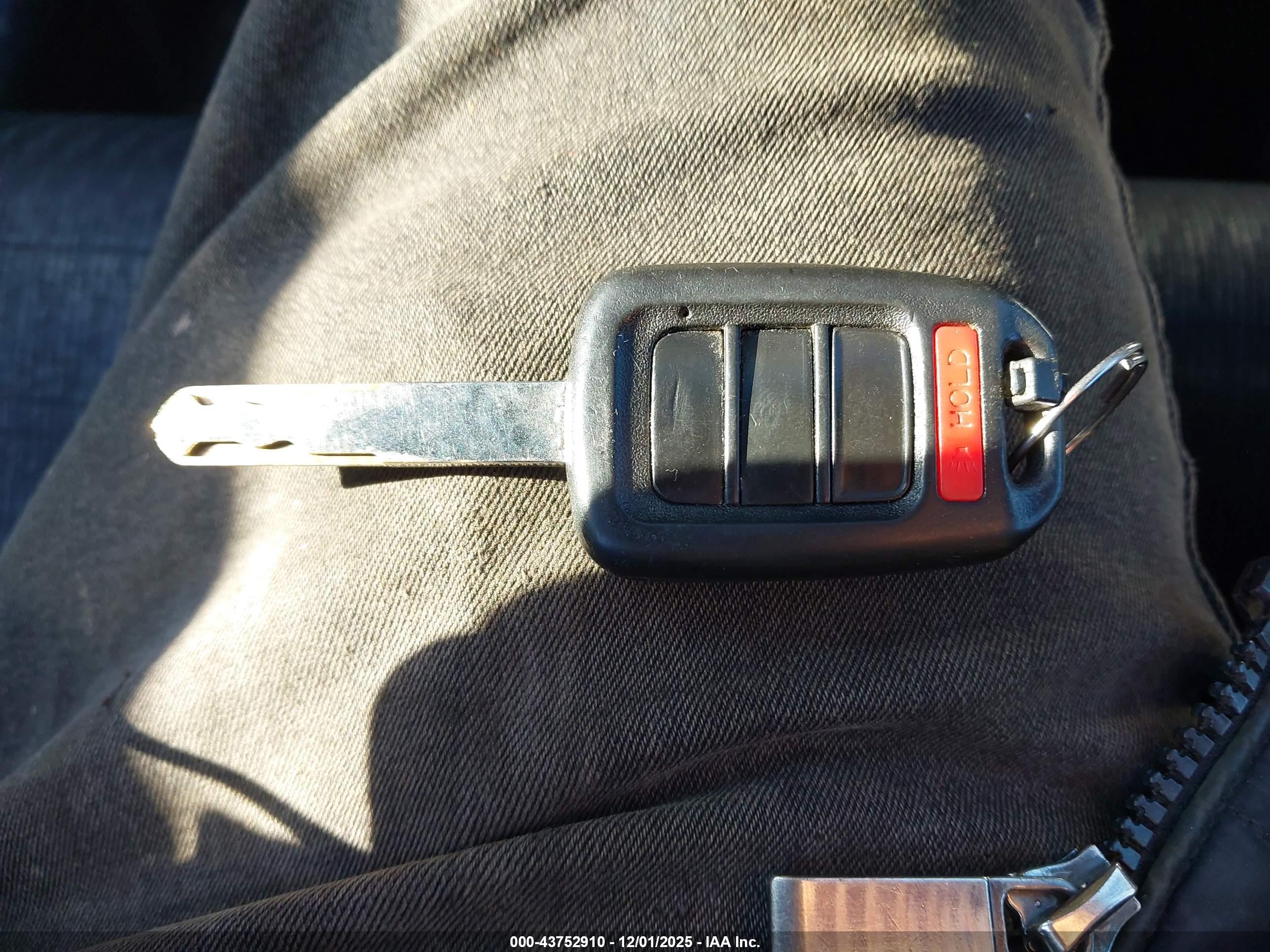 HONDA ACCORD image 11