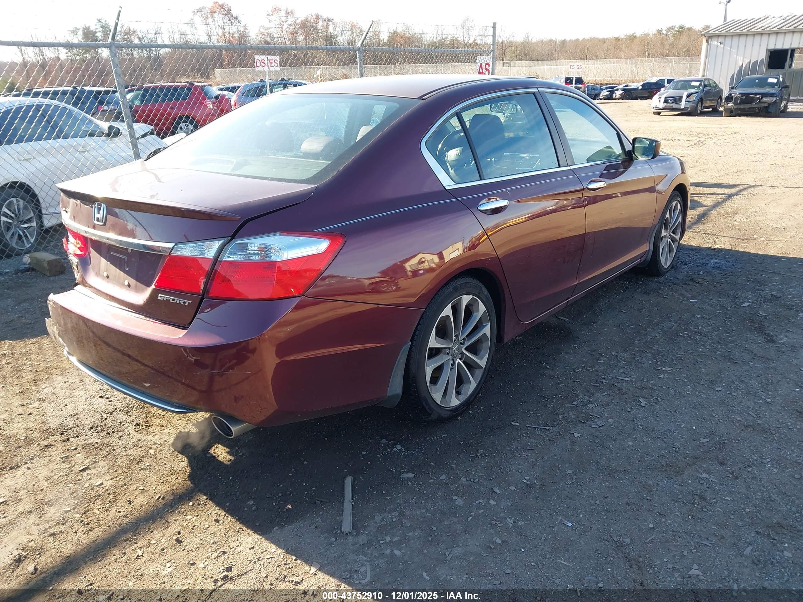 HONDA ACCORD image 4