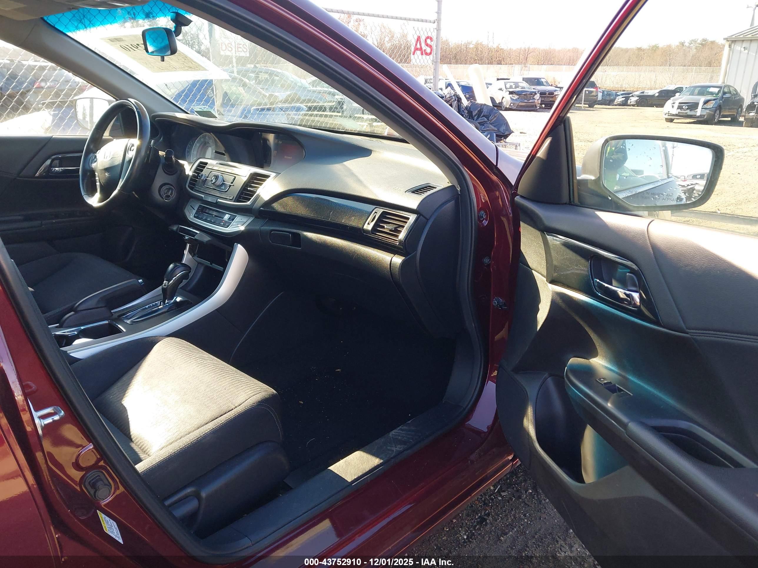 HONDA ACCORD image 5
