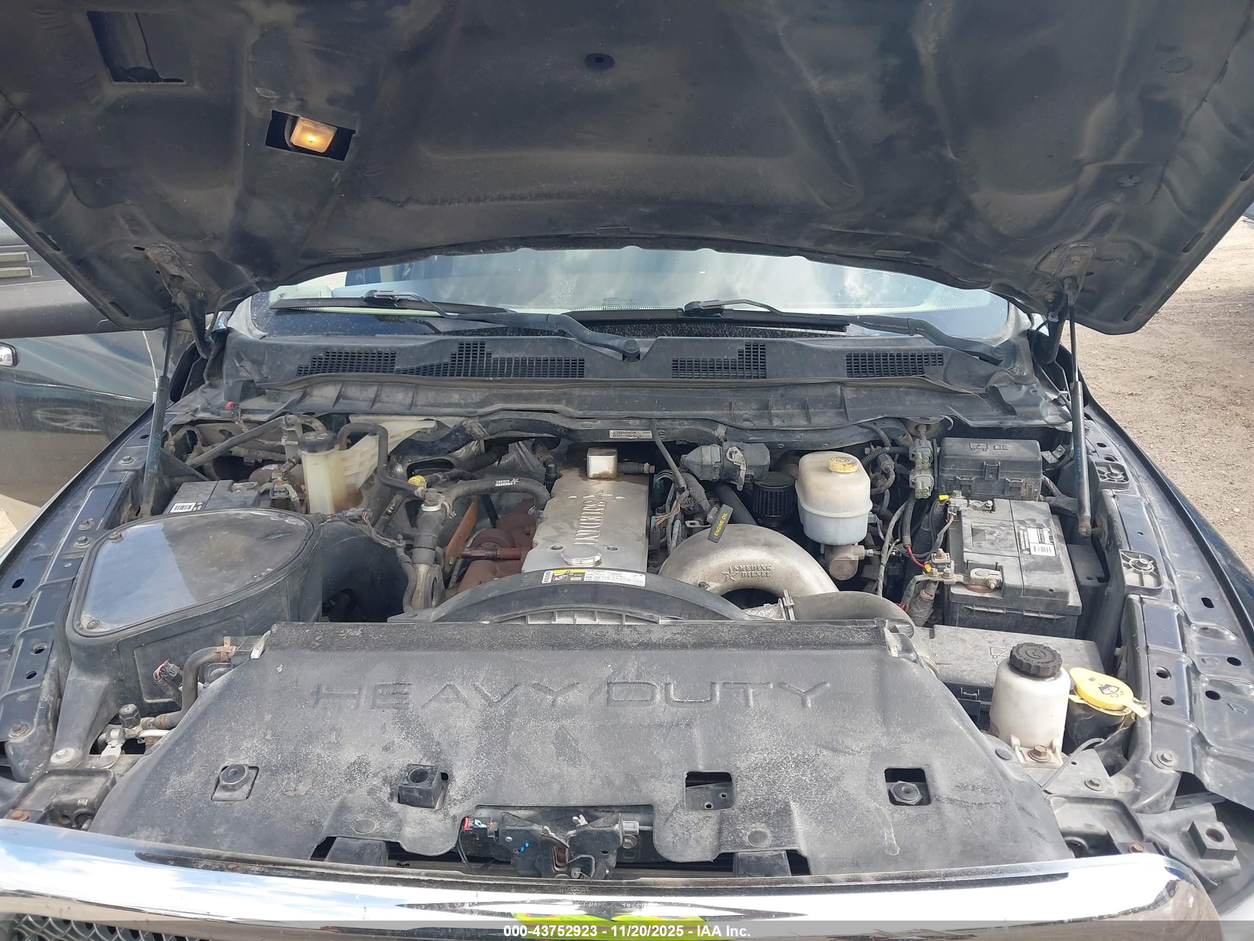 RAM 2500 image 10
