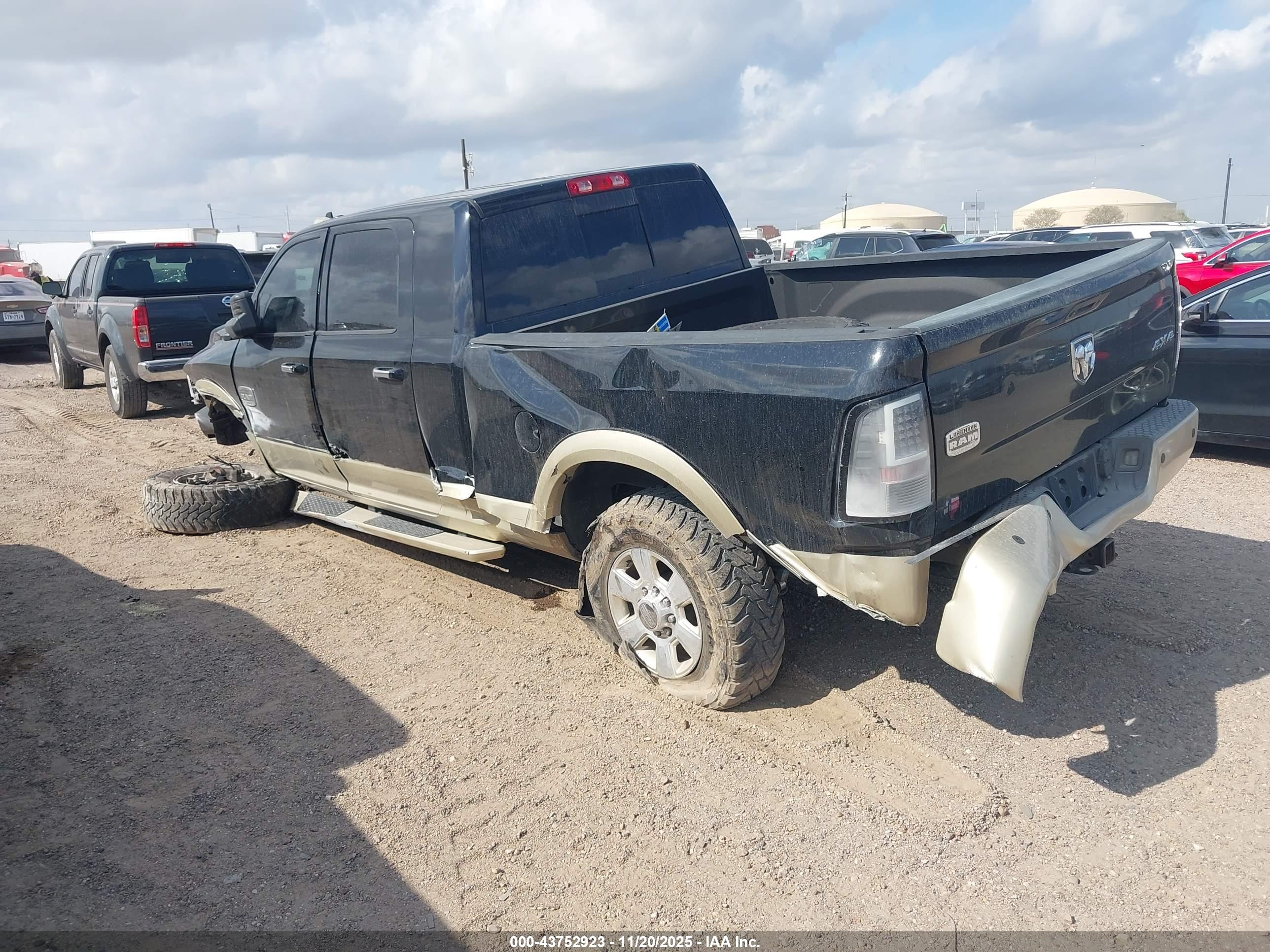 RAM 2500 image 3