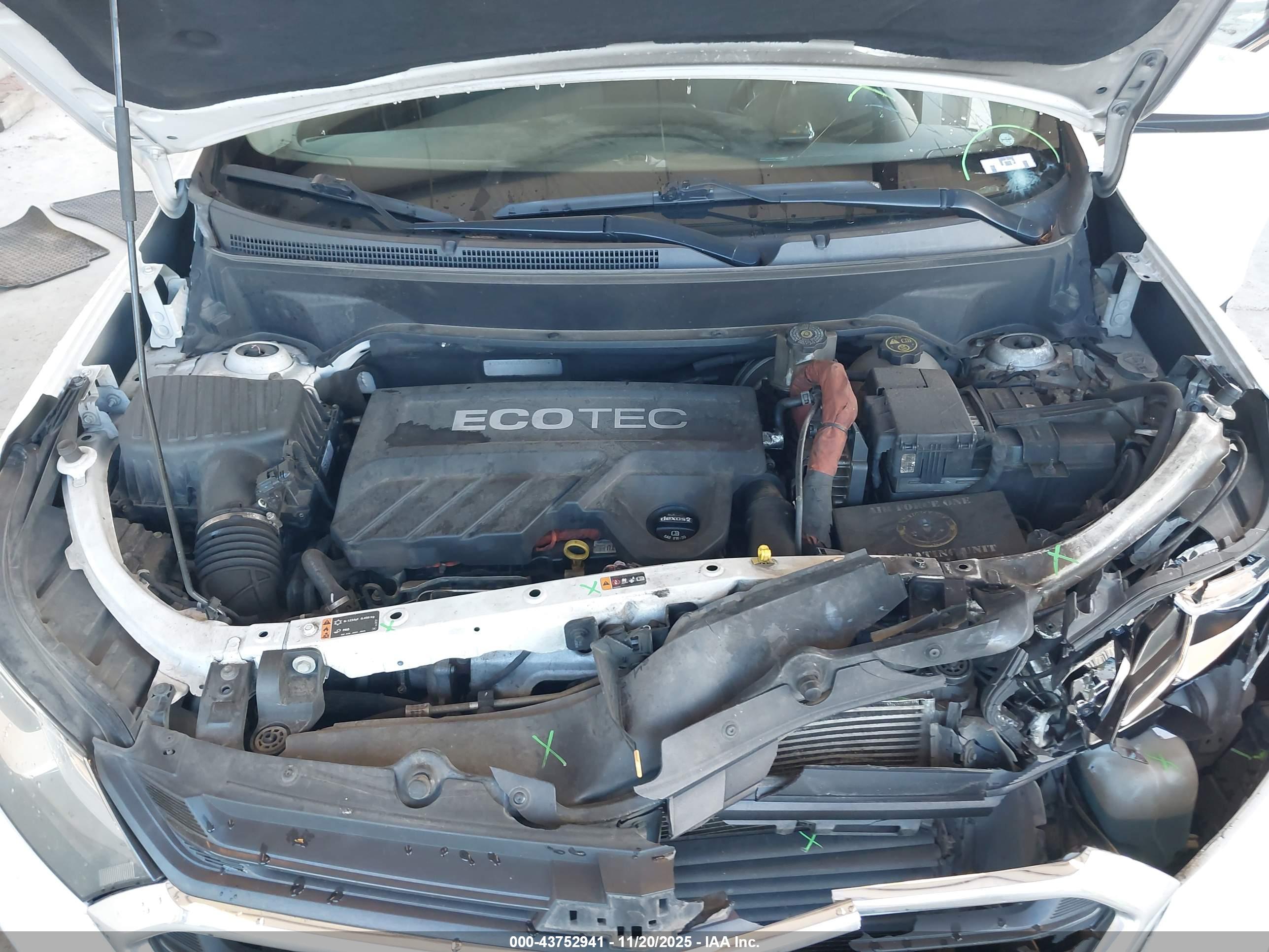 CHEVROLET EQUINOX image 10