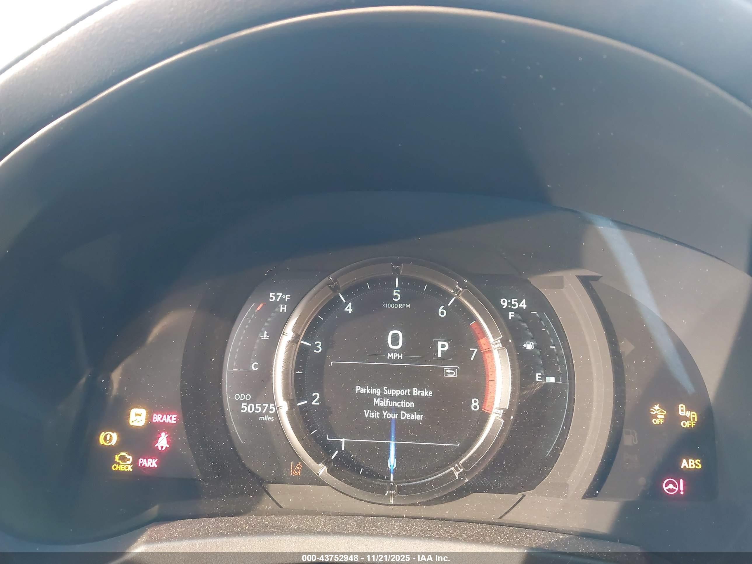 LEXUS IS image 7