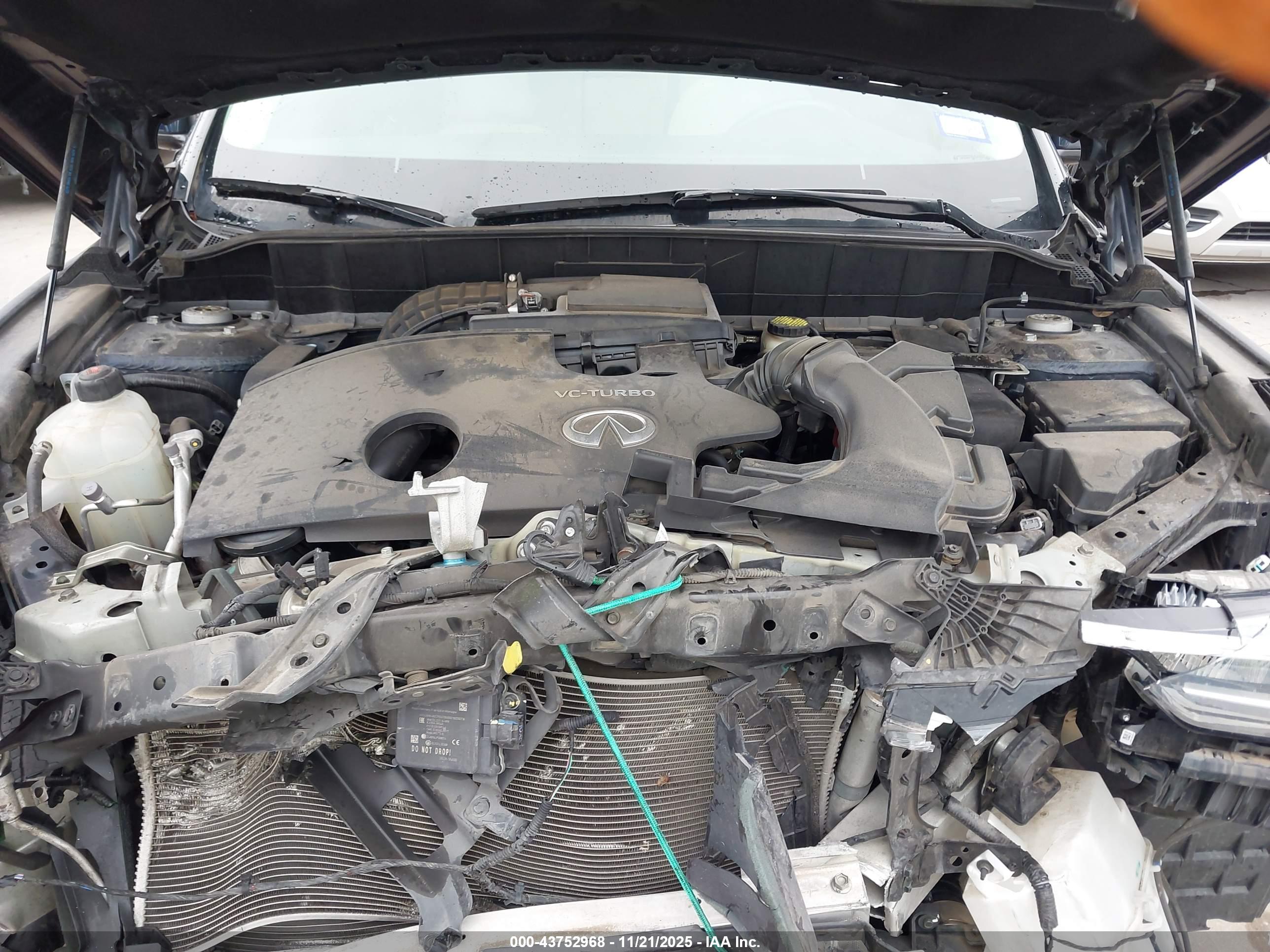 INFINITI QX50 image 10