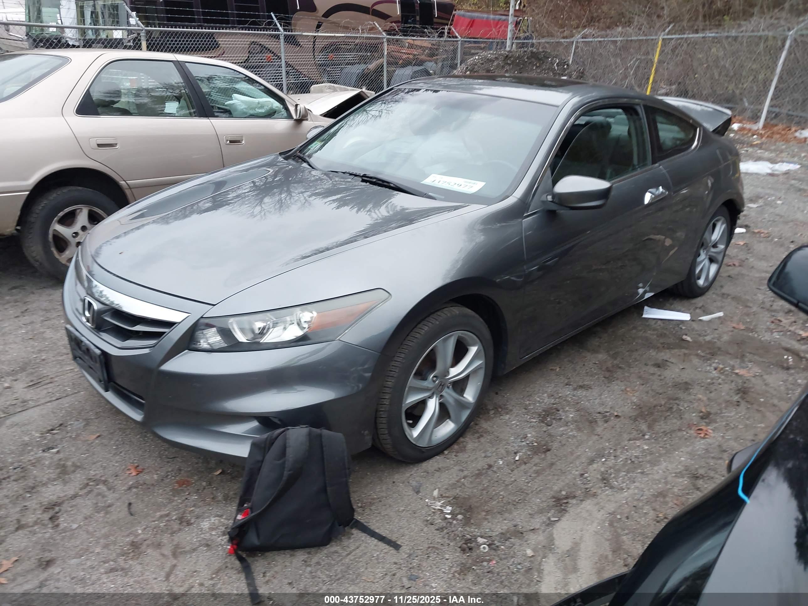 HONDA ACCORD image 2