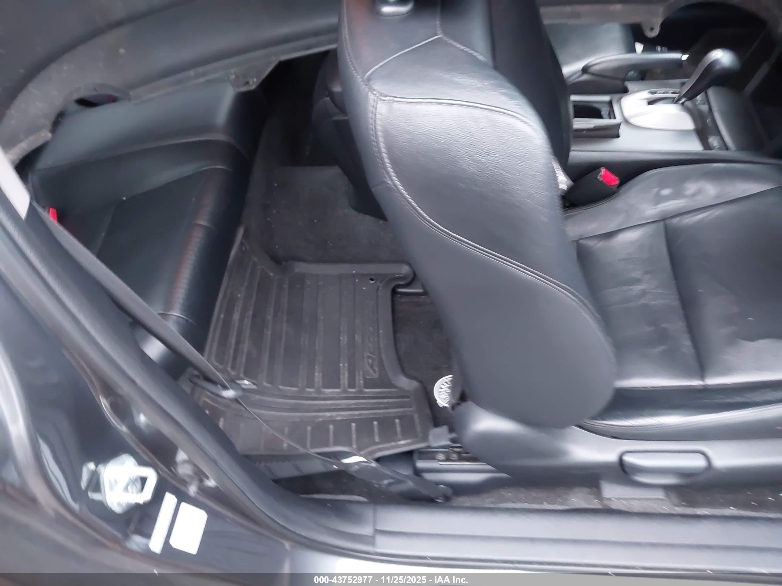 HONDA ACCORD image 8