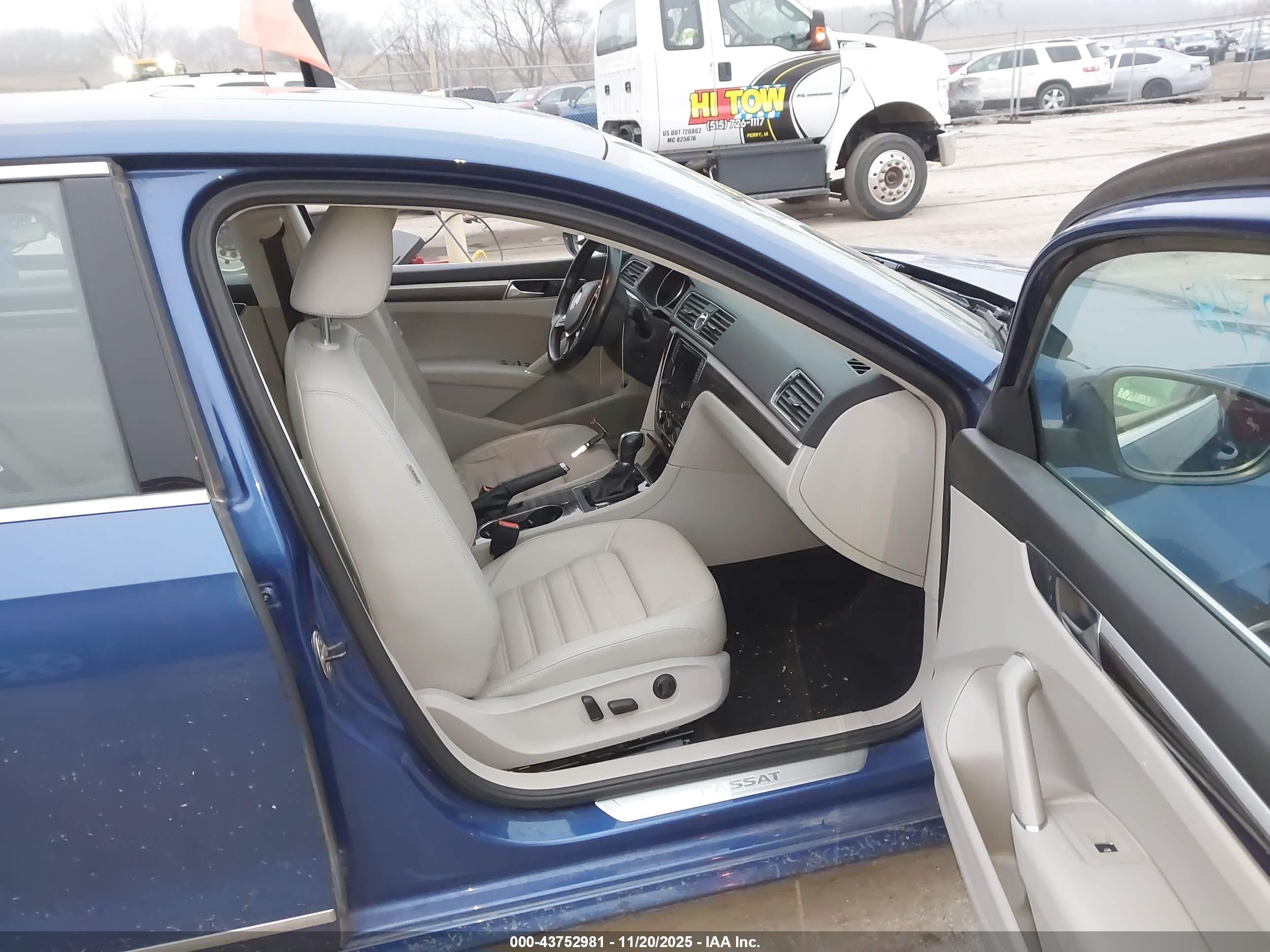 VOLKSWAGEN PASSAT image 5