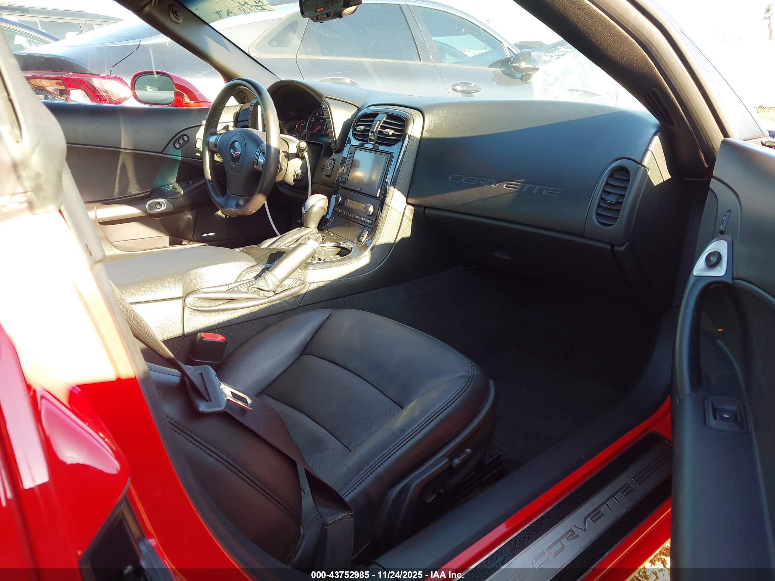 CHEVROLET CORVETTE image 5