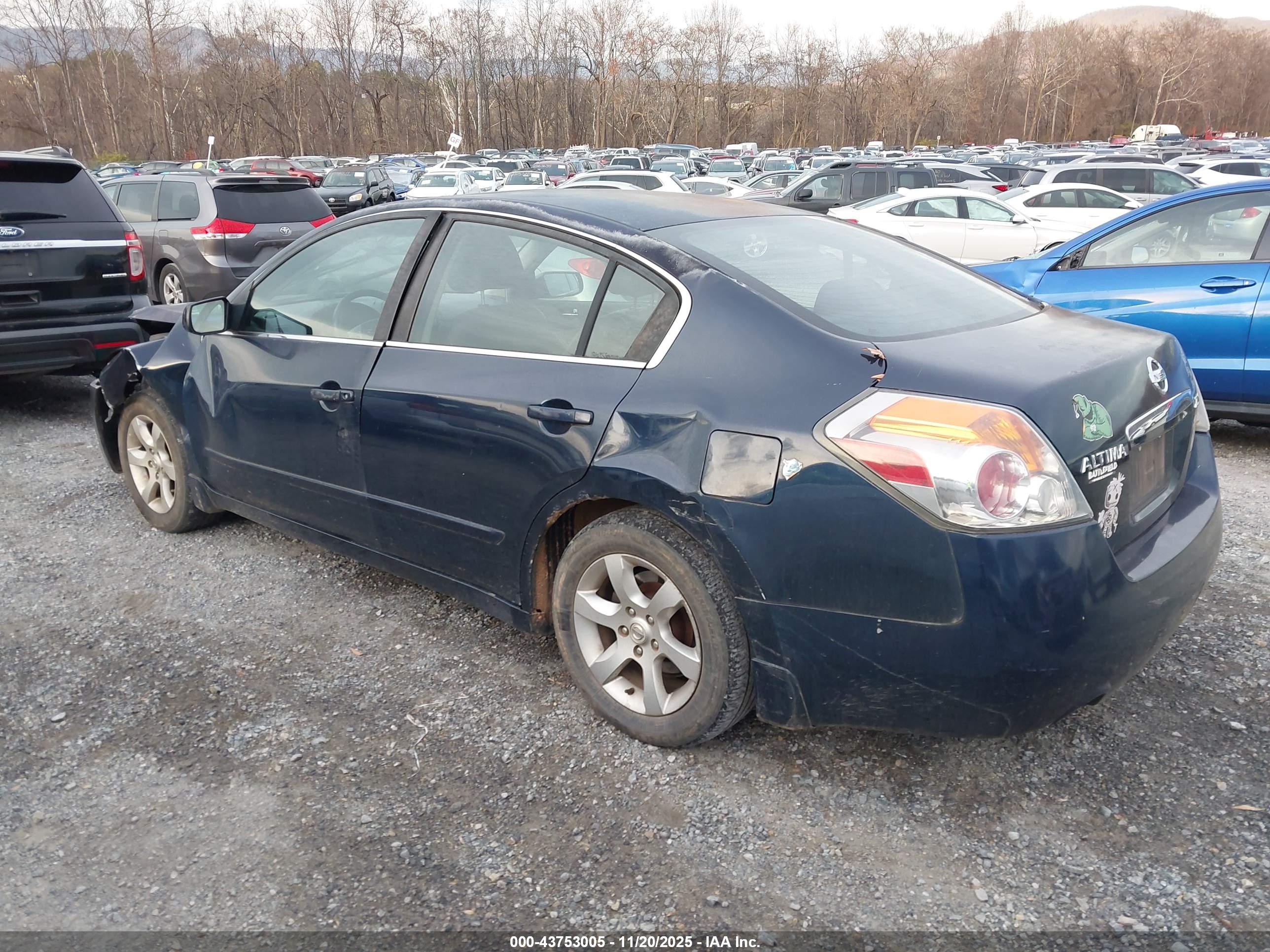 NISSAN ALTIMA image 3