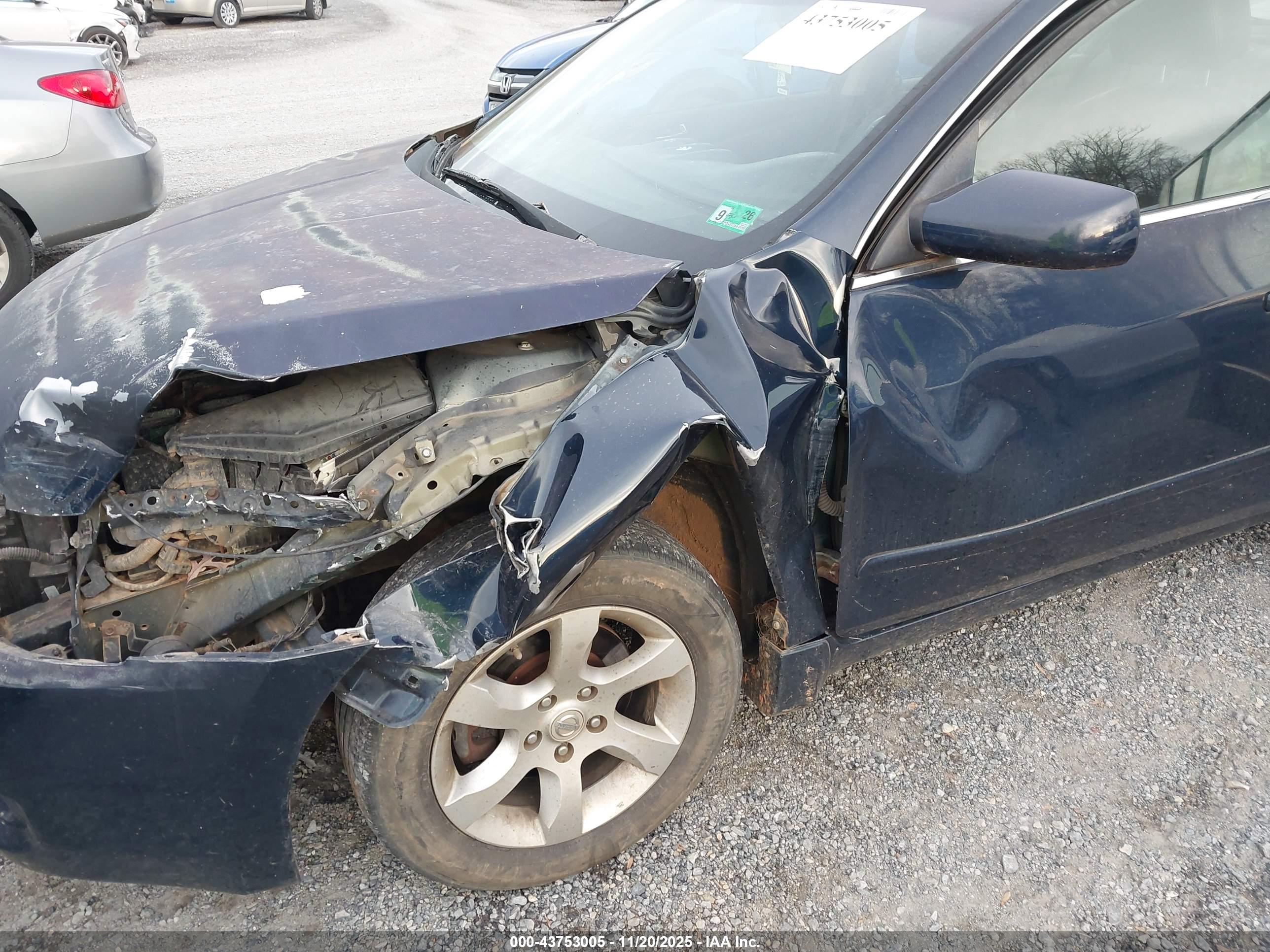 NISSAN ALTIMA image 6