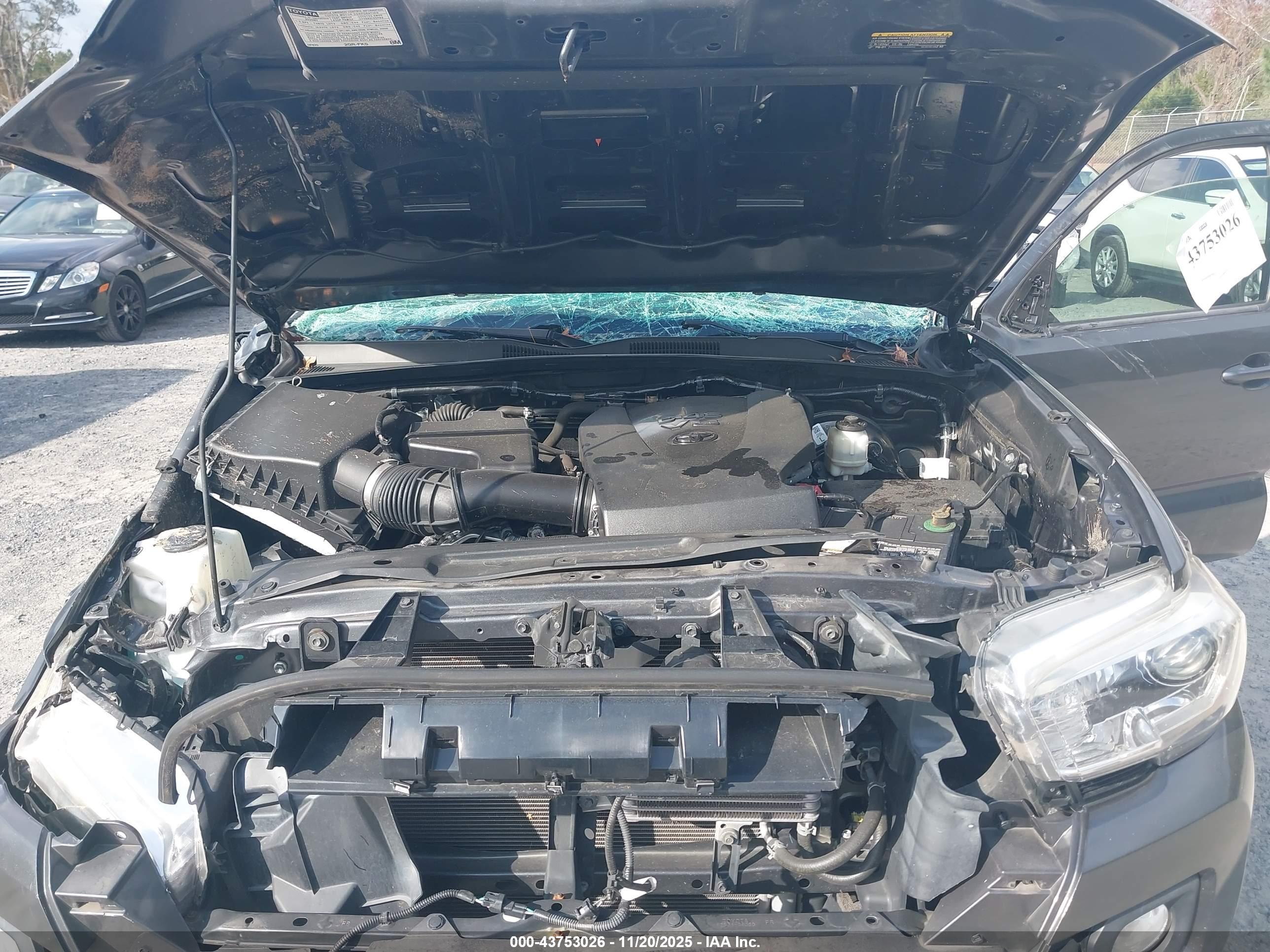 TOYOTA TACOMA image 10