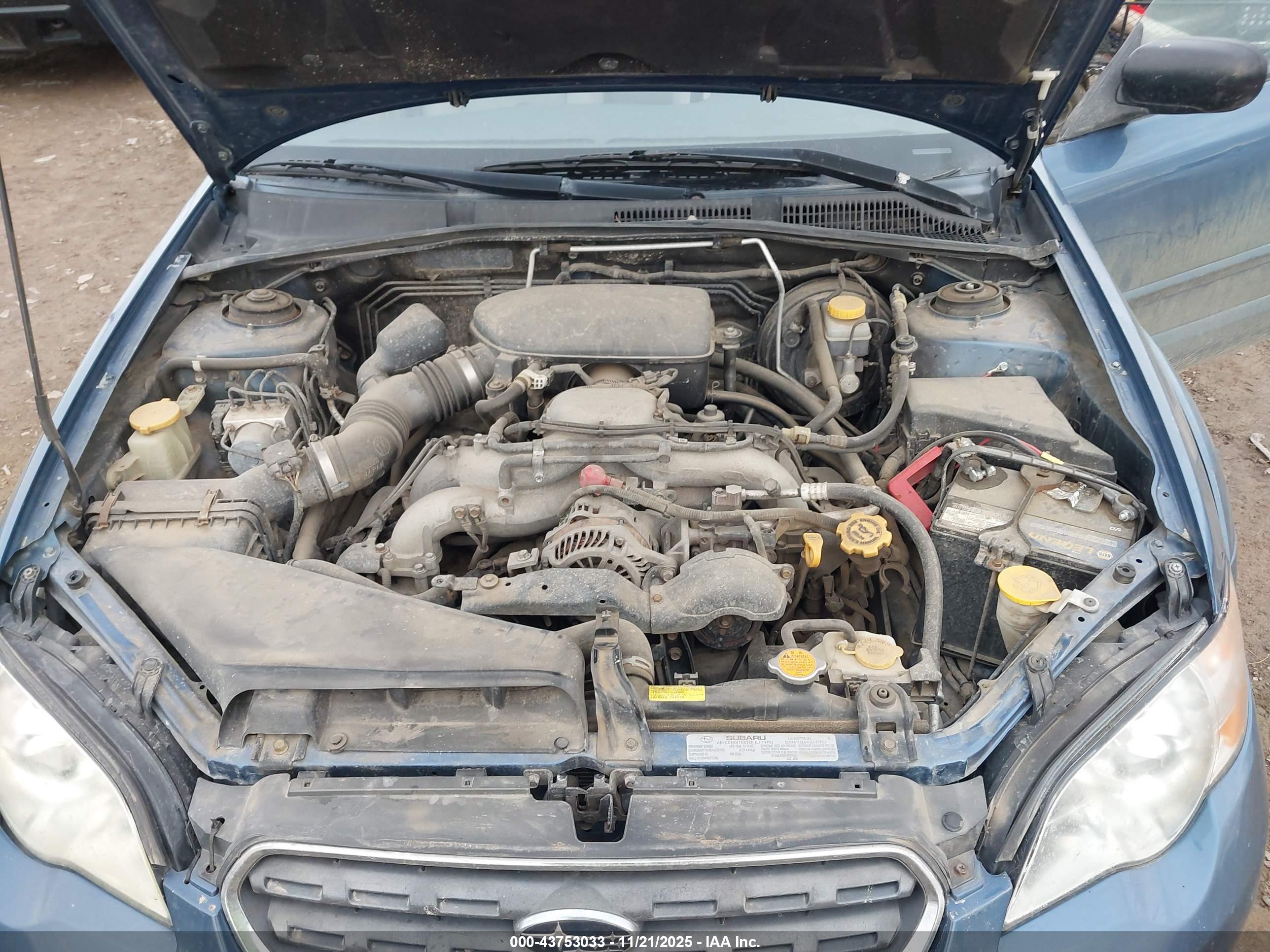SUBARU OUTBACK image 10