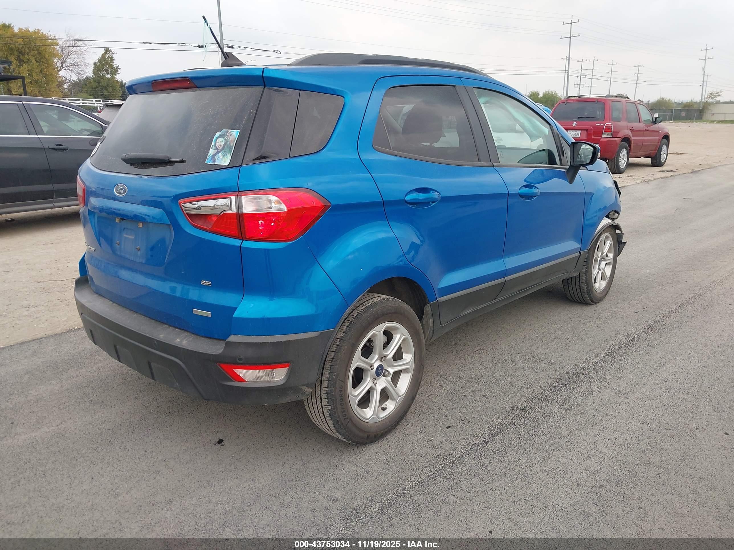 FORD ECOSPORT image 4