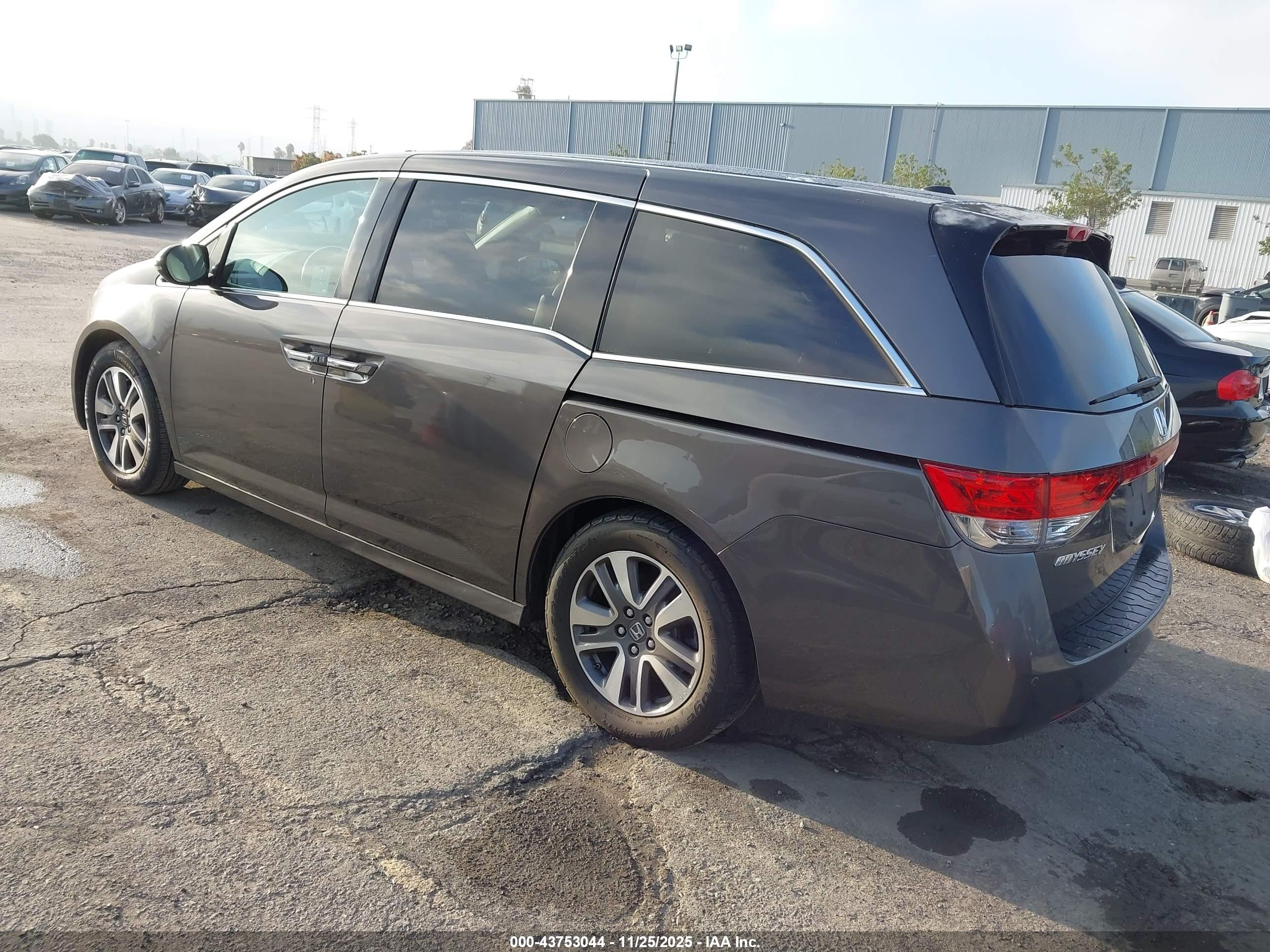 HONDA ODYSSEY image 3