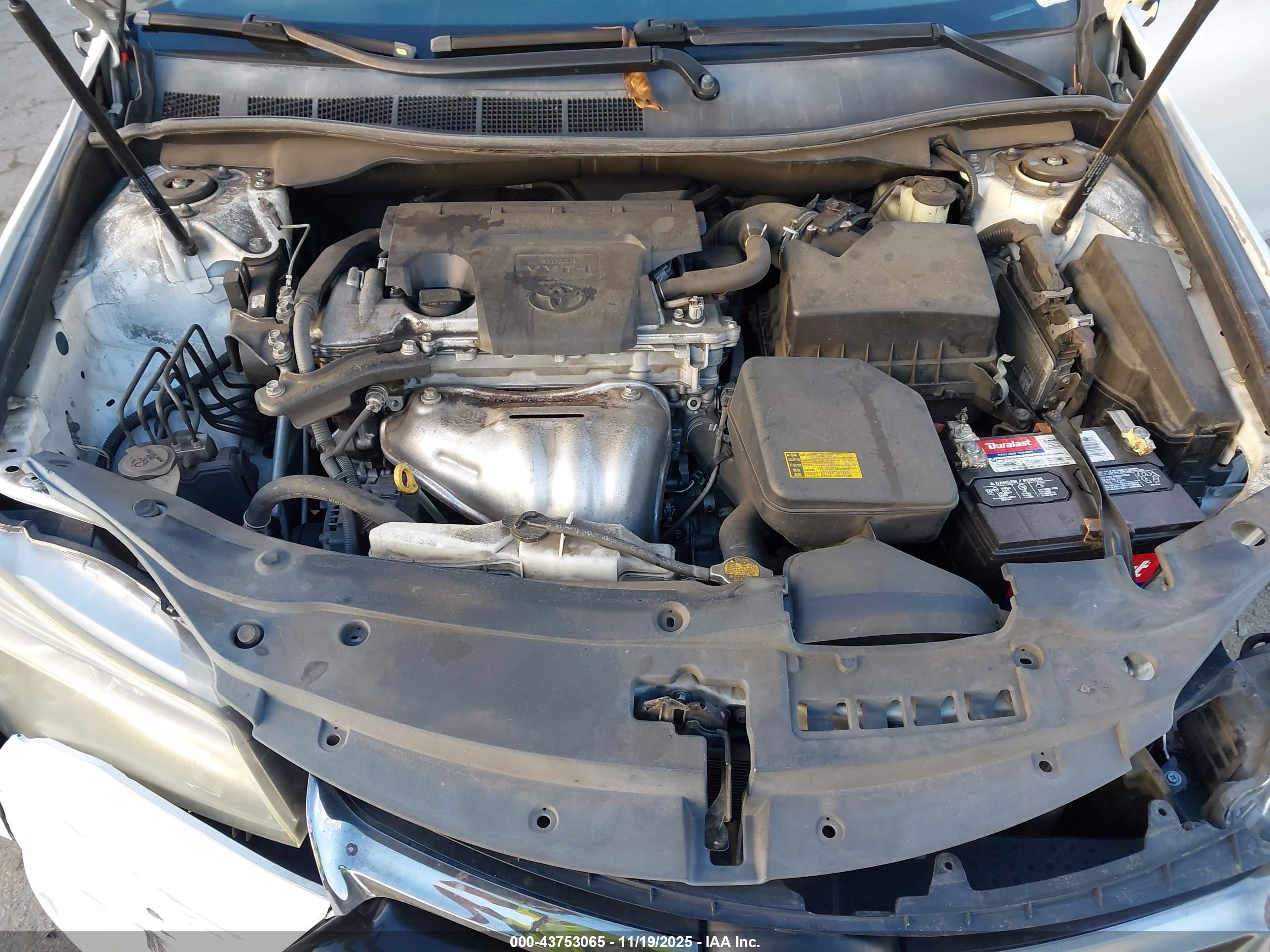 TOYOTA CAMRY image 10