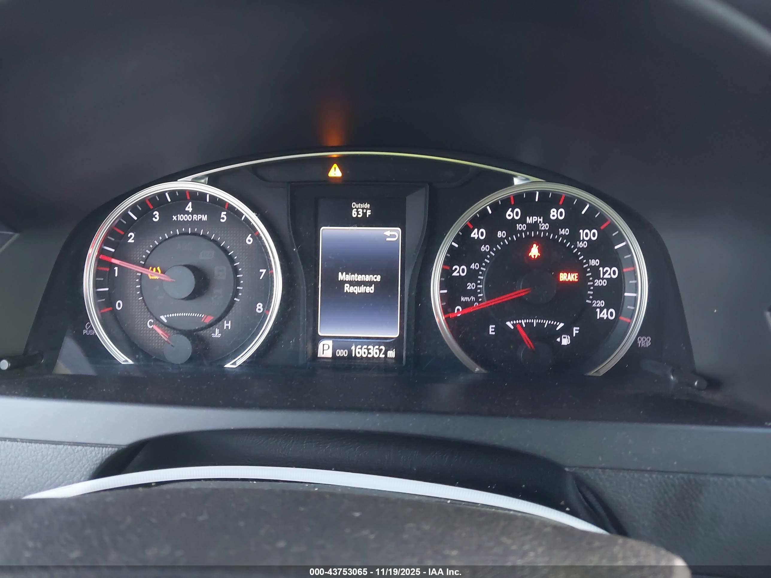 TOYOTA CAMRY image 7