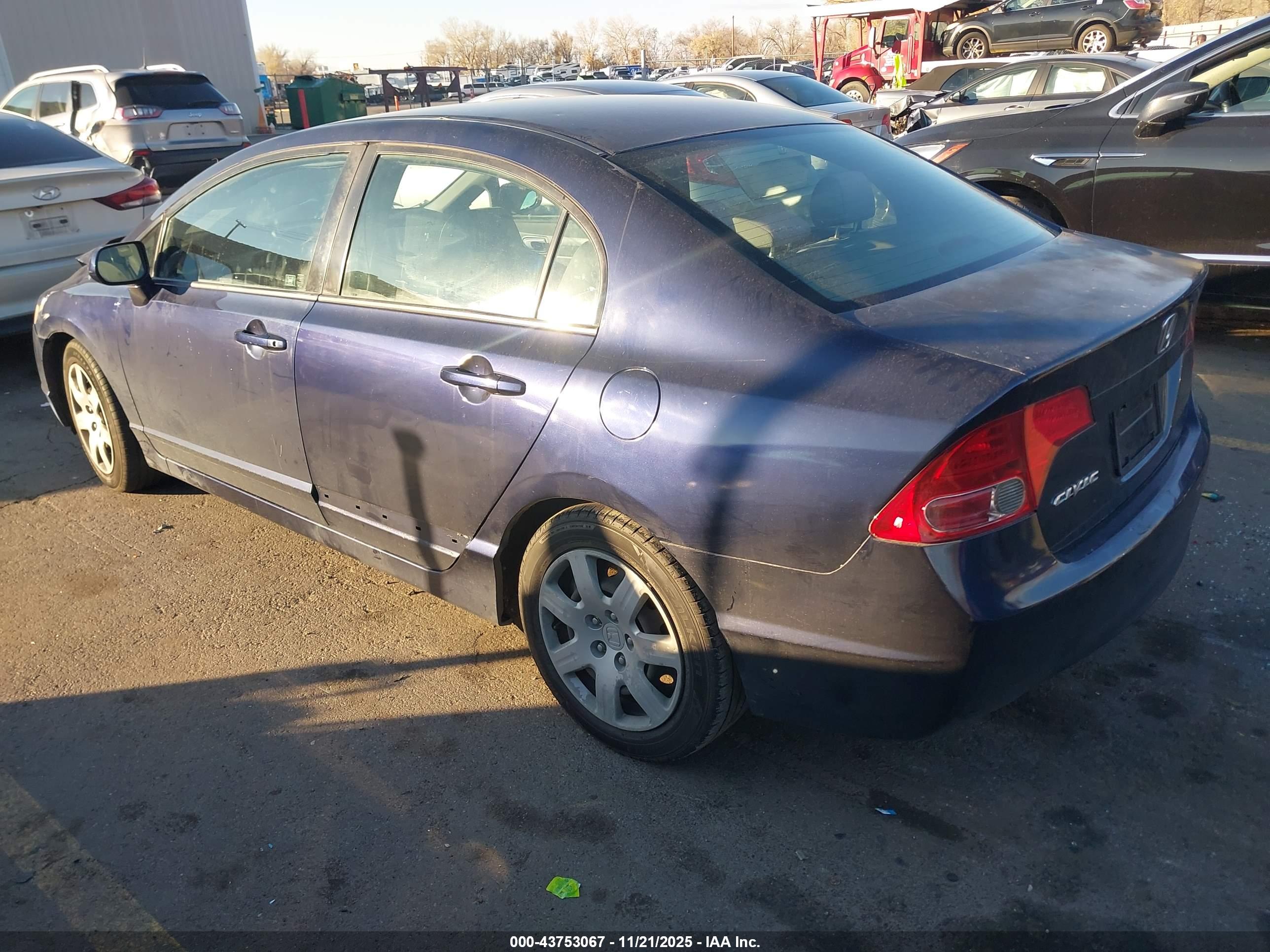 HONDA CIVIC image 3
