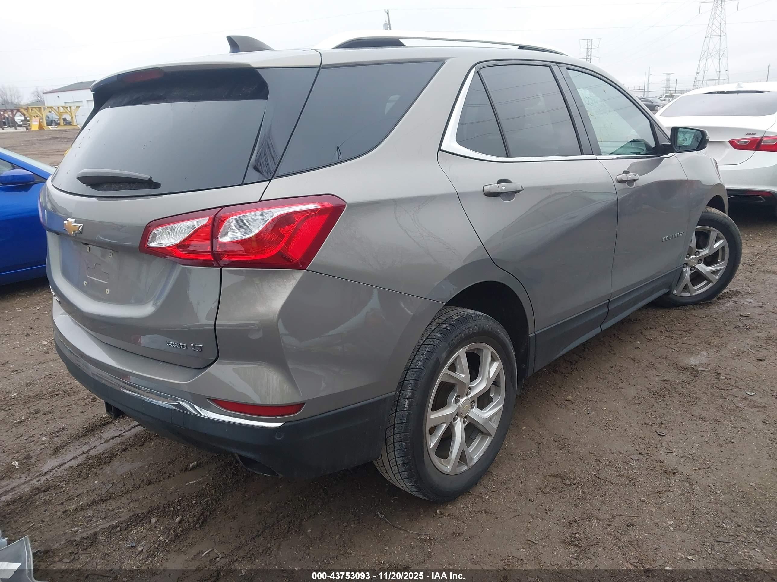 CHEVROLET EQUINOX image 4