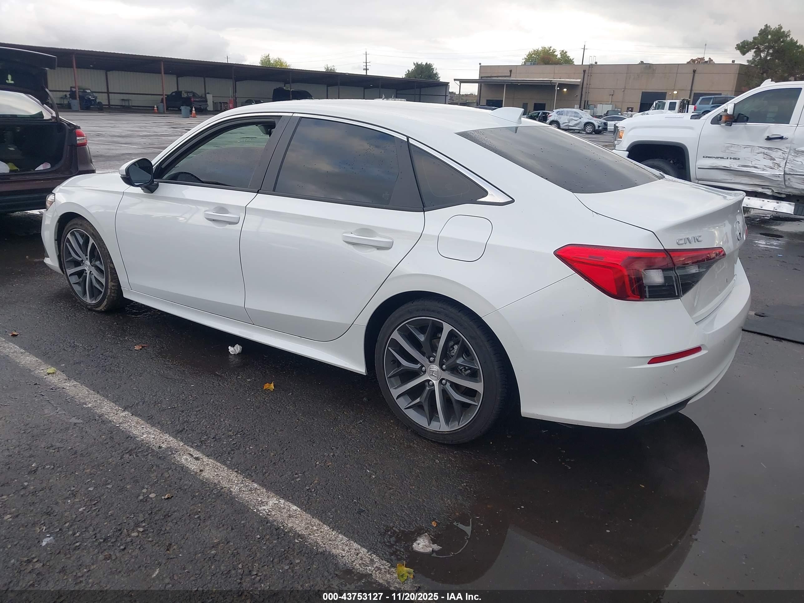 HONDA CIVIC image 3