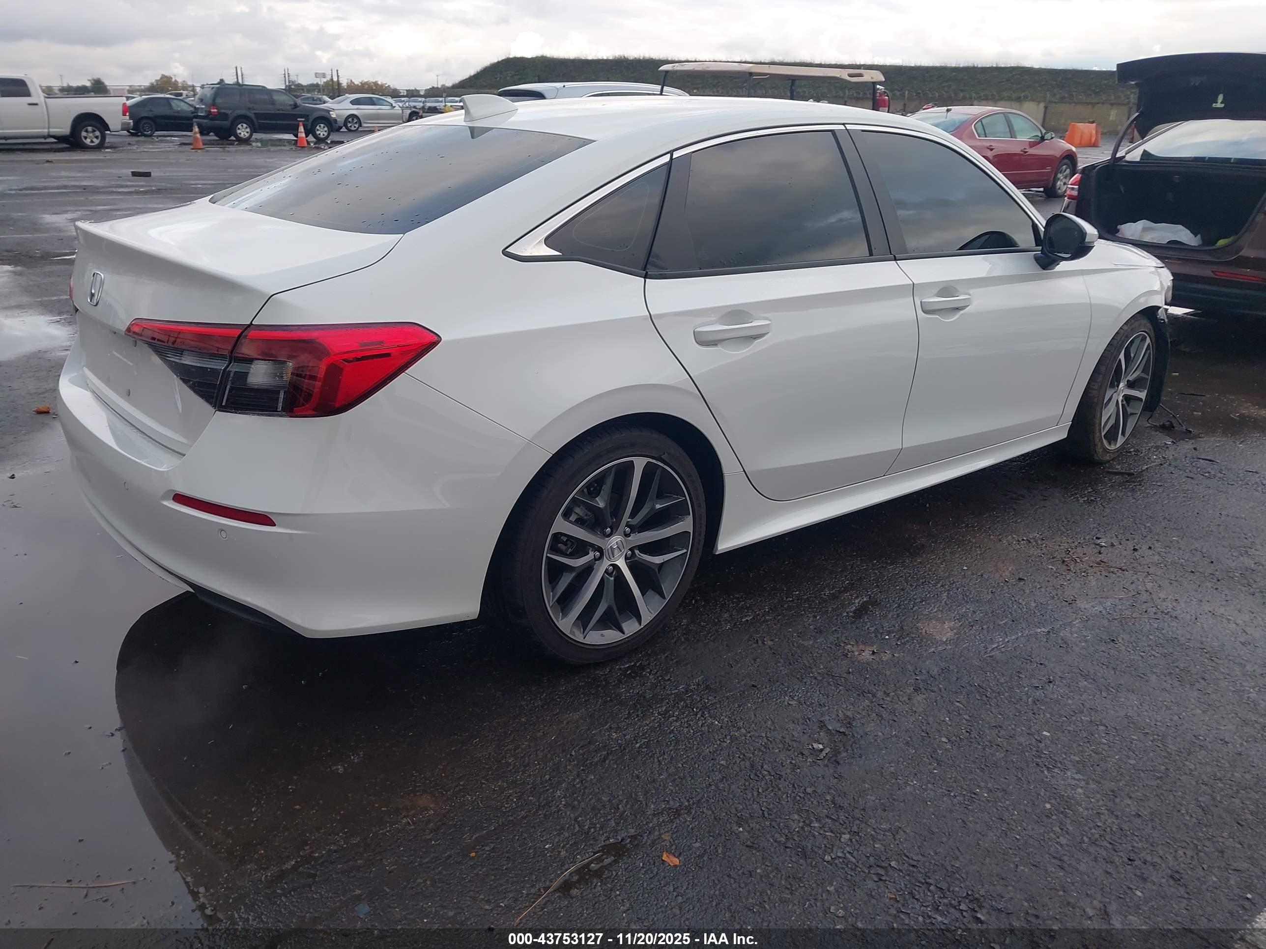 HONDA CIVIC image 4