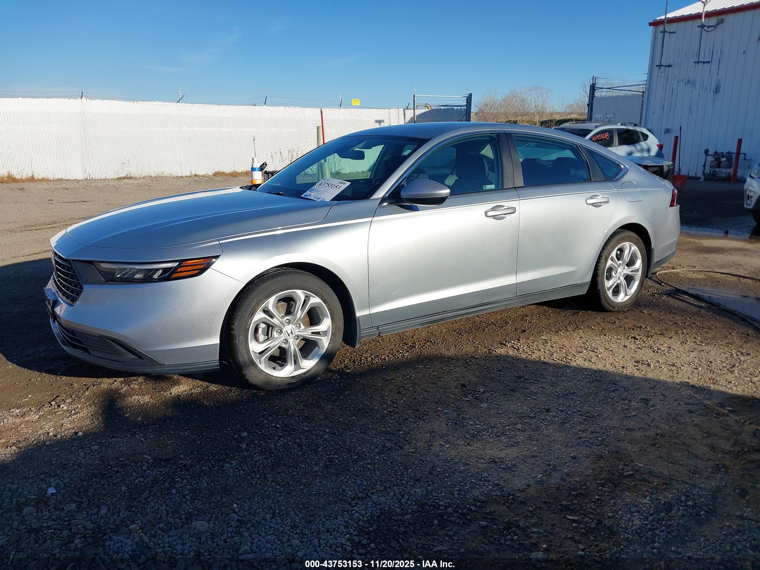 HONDA ACCORD image 2
