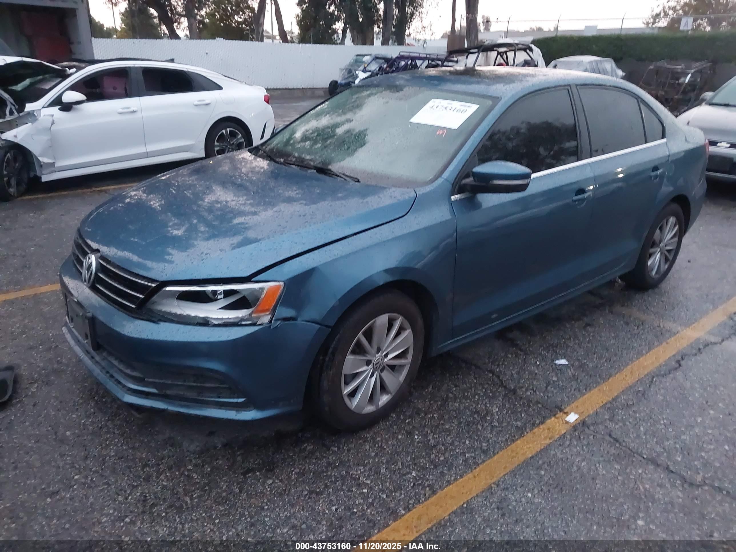 VOLKSWAGEN JETTA image 2