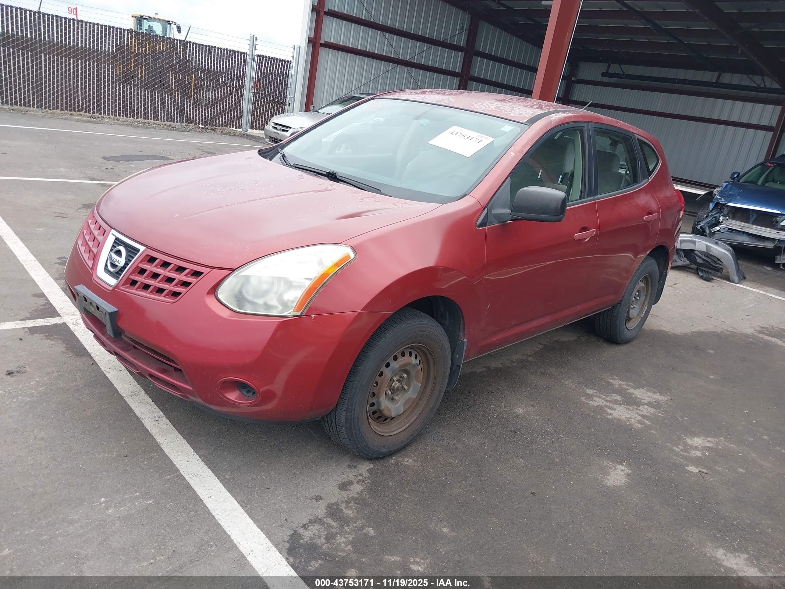 NISSAN ROGUE image 2