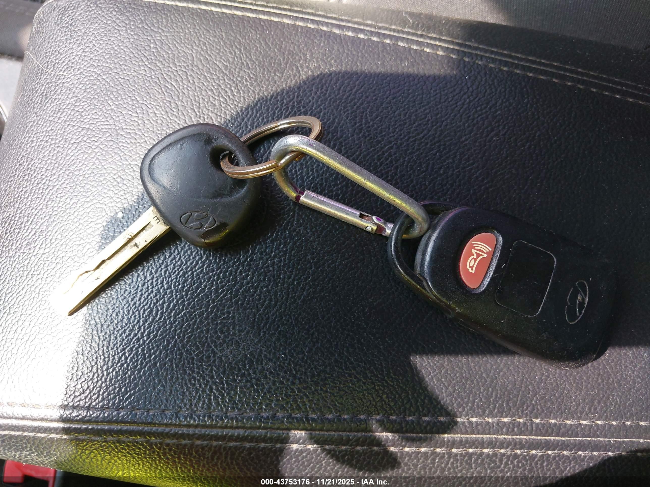 HYUNDAI SONATA image 11