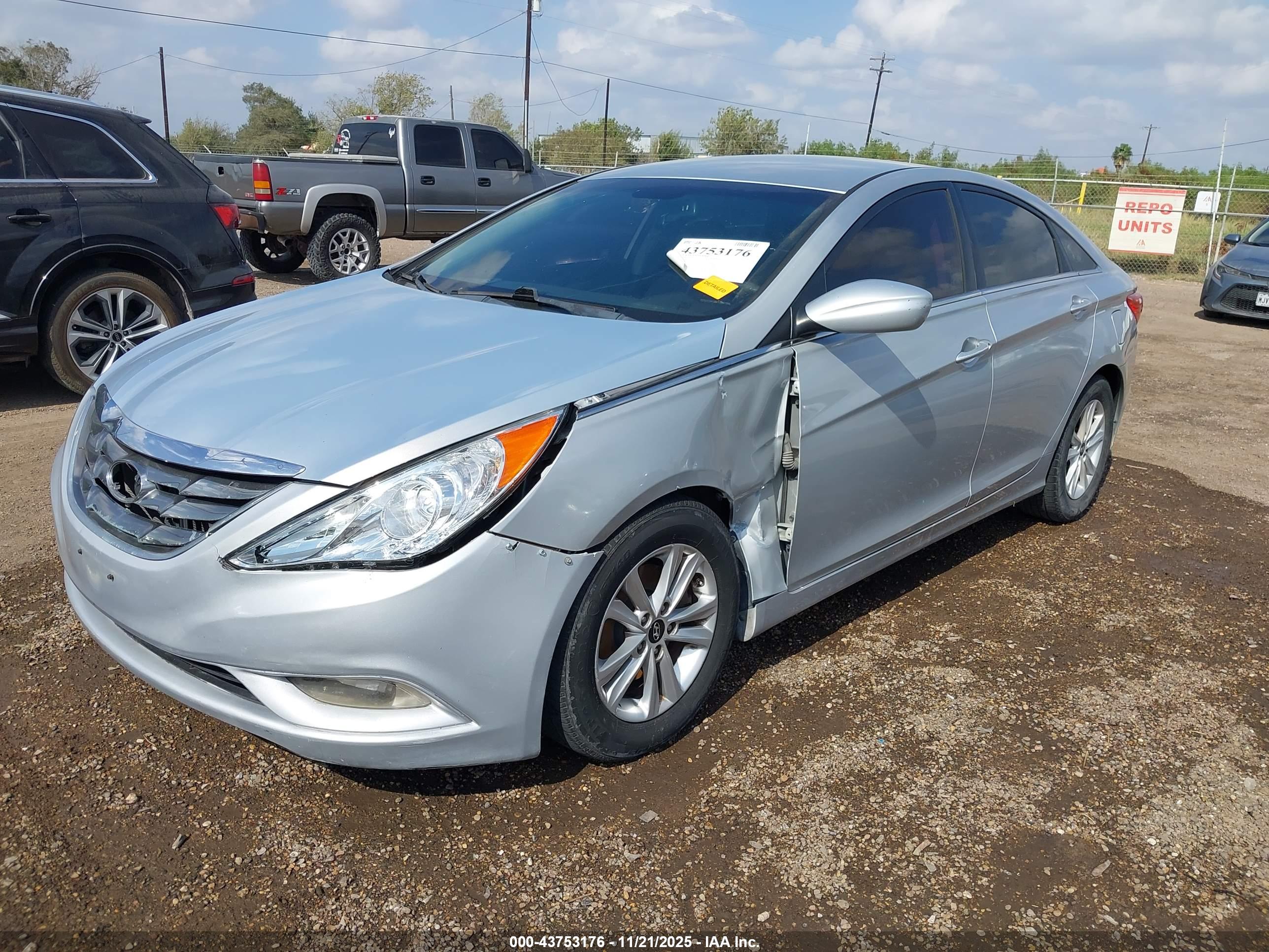 HYUNDAI SONATA image 2