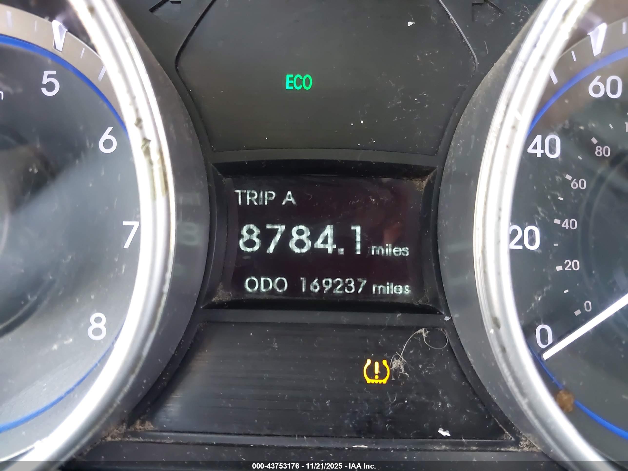 HYUNDAI SONATA image 7