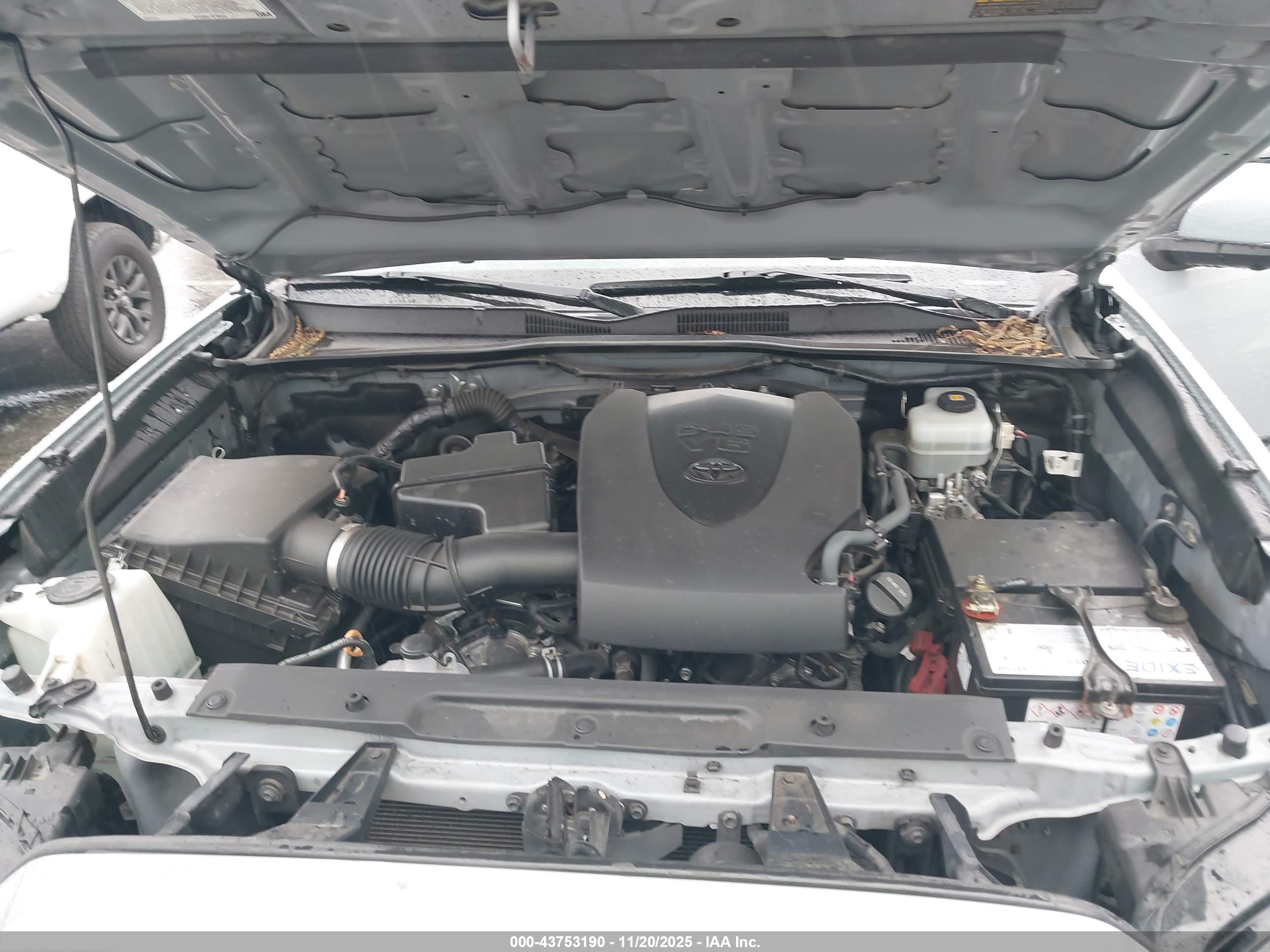 TOYOTA TACOMA image 10